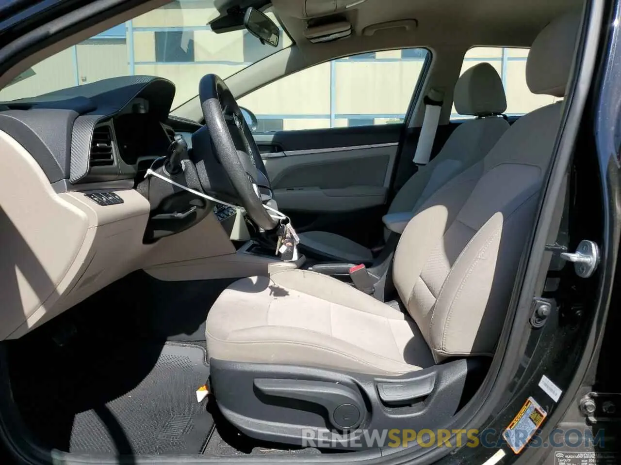 7 fotografías del automóvil dañado 5NPD84LF5LH505816 HYUNDAI ELANTRA 2020