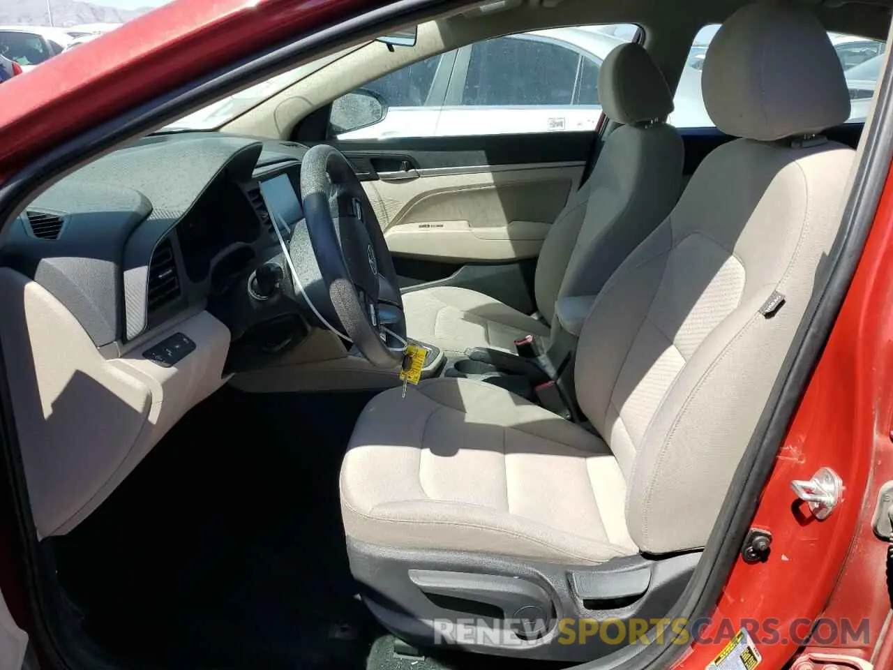 7 fotografías del automóvil dañado 5NPD84LF5LH519232 HYUNDAI ELANTRA 2020