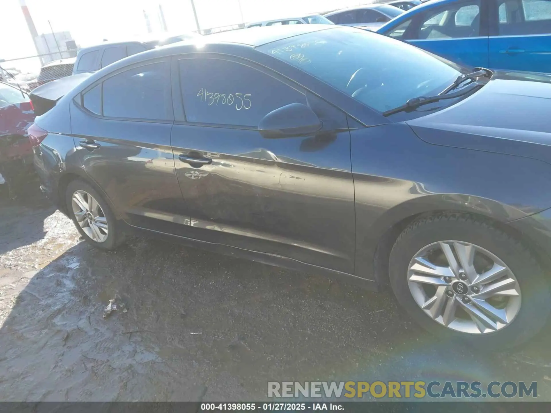 13 fotografías del automóvil dañado 5NPD84LF5LH555230 HYUNDAI ELANTRA 2020