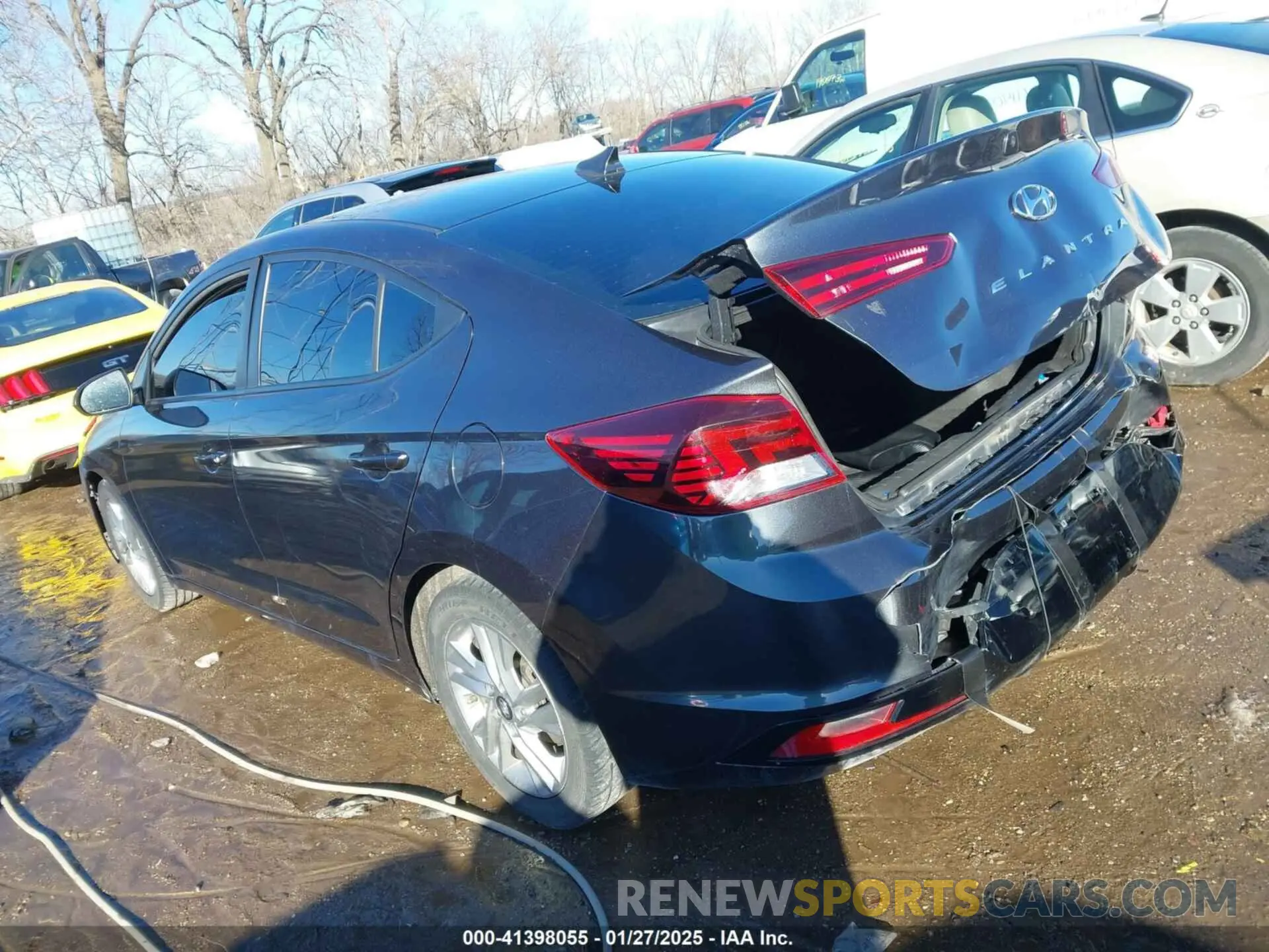 3 fotografías del automóvil dañado 5NPD84LF5LH555230 HYUNDAI ELANTRA 2020