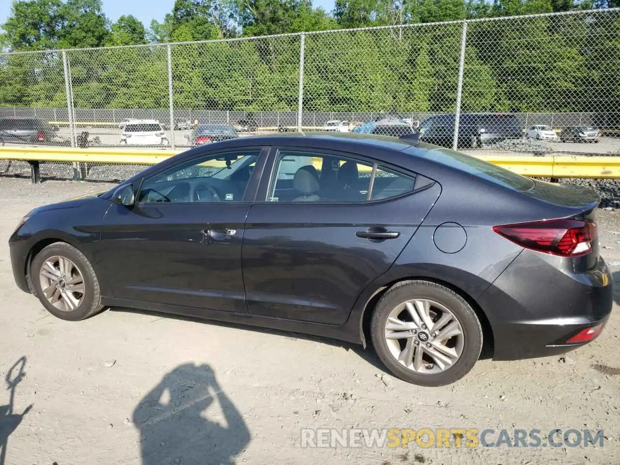 2 fotografías del automóvil dañado 5NPD84LF5LH559617 HYUNDAI ELANTRA 2020