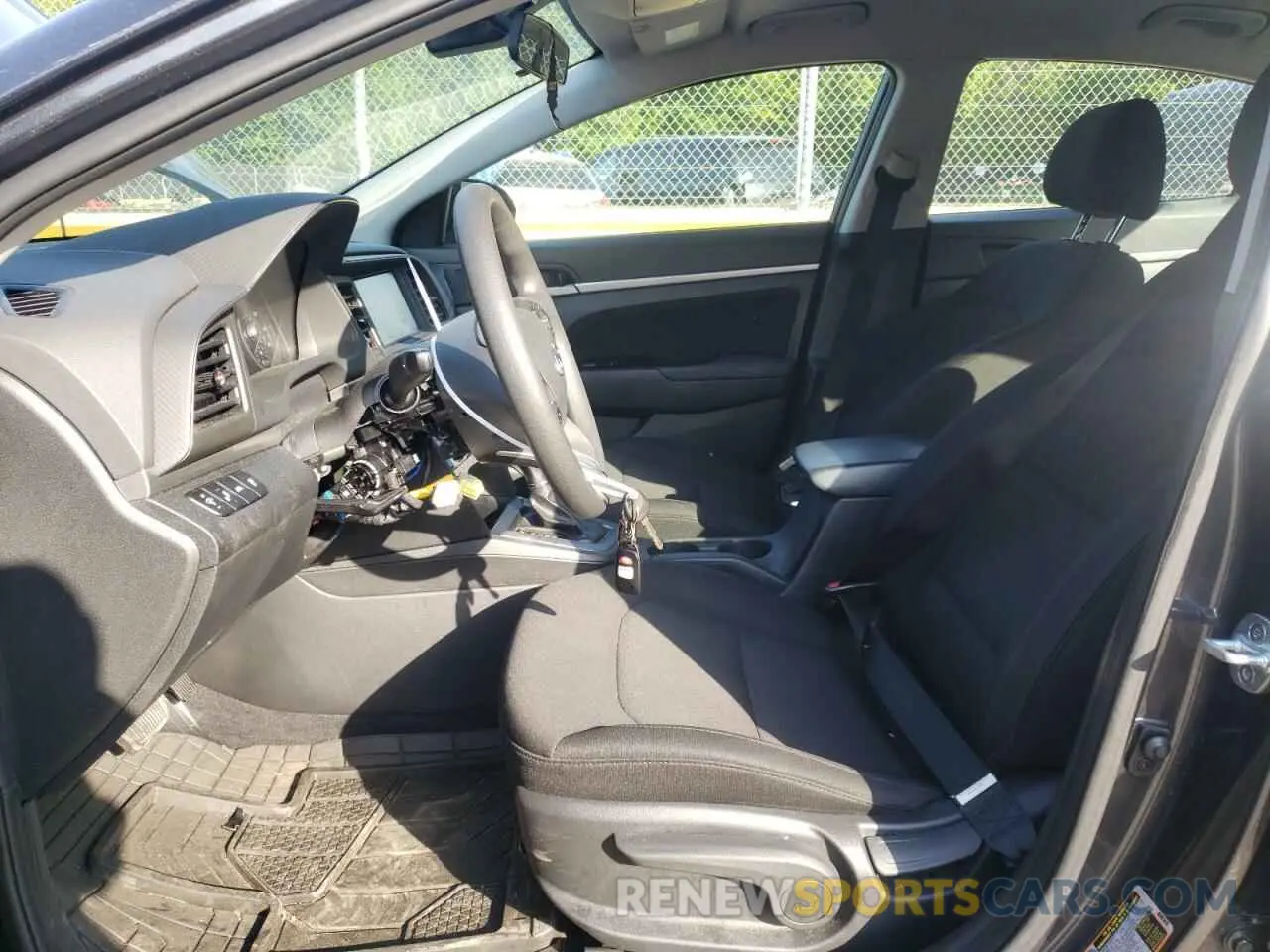 7 fotografías del automóvil dañado 5NPD84LF5LH559617 HYUNDAI ELANTRA 2020