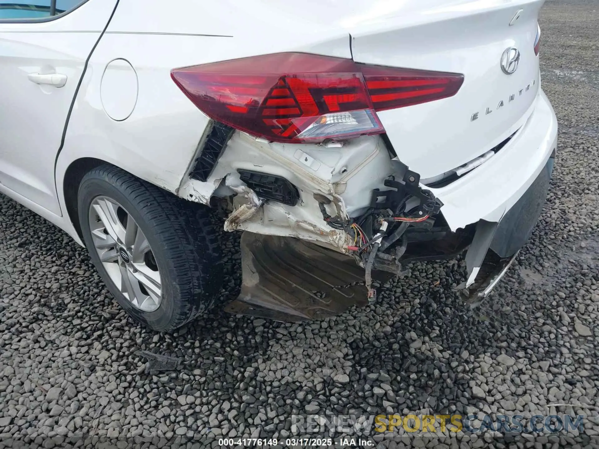 6 fotografías del automóvil dañado 5NPD84LF5LH579222 HYUNDAI ELANTRA 2020