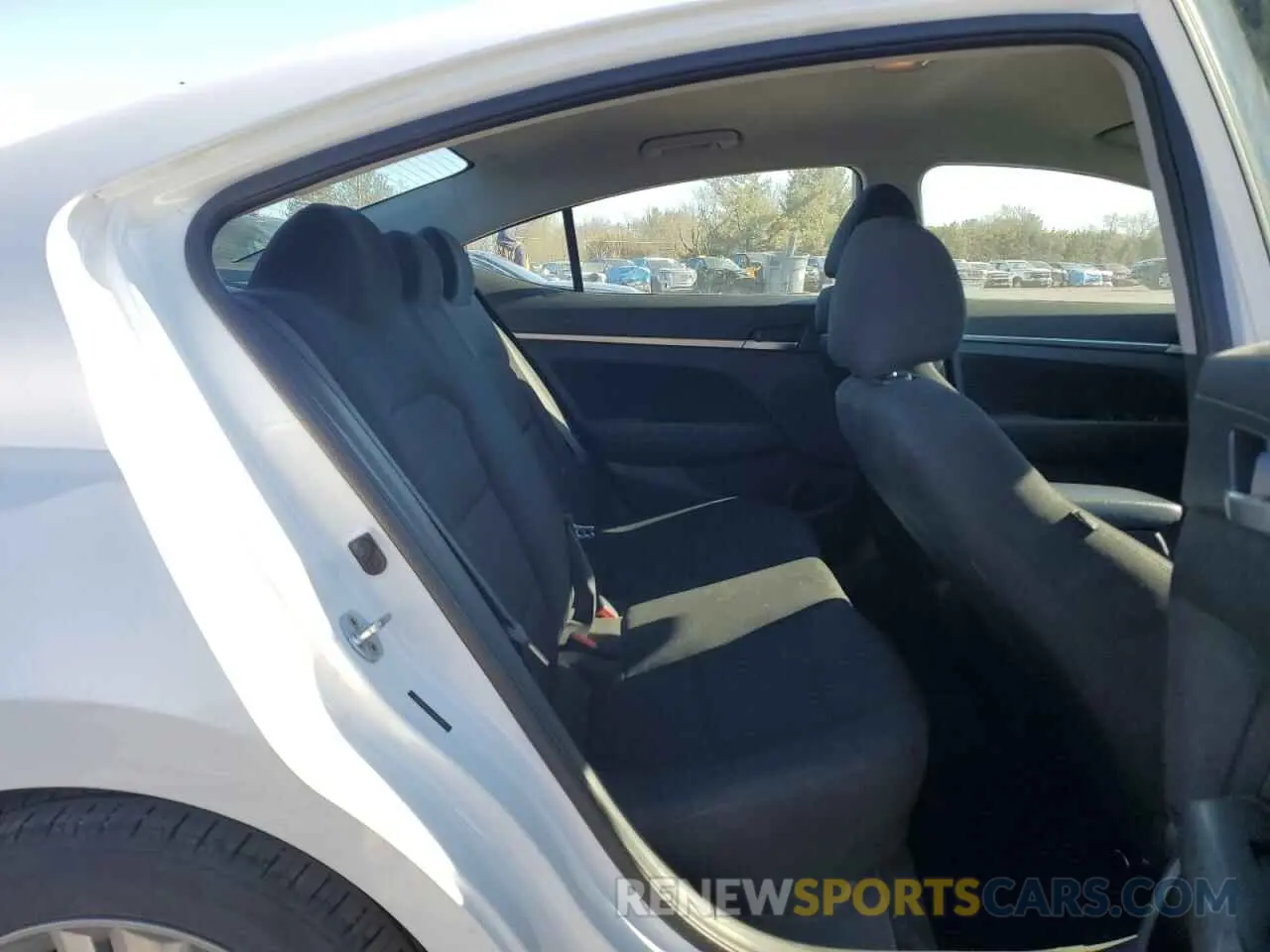 10 fotografías del automóvil dañado 5NPD84LF5LH582640 HYUNDAI ELANTRA 2020