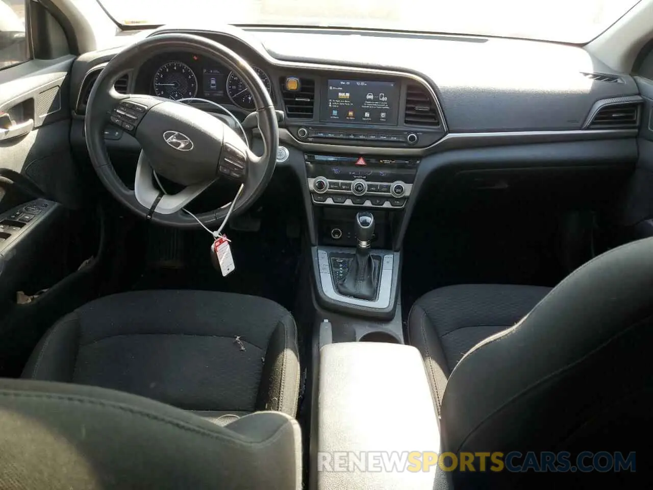 8 fotografías del automóvil dañado 5NPD84LF5LH586218 HYUNDAI ELANTRA 2020