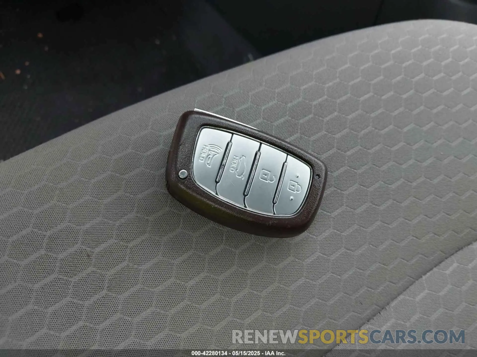 11 fotografías del automóvil dañado 5NPD84LF5LH591726 HYUNDAI ELANTRA 2020