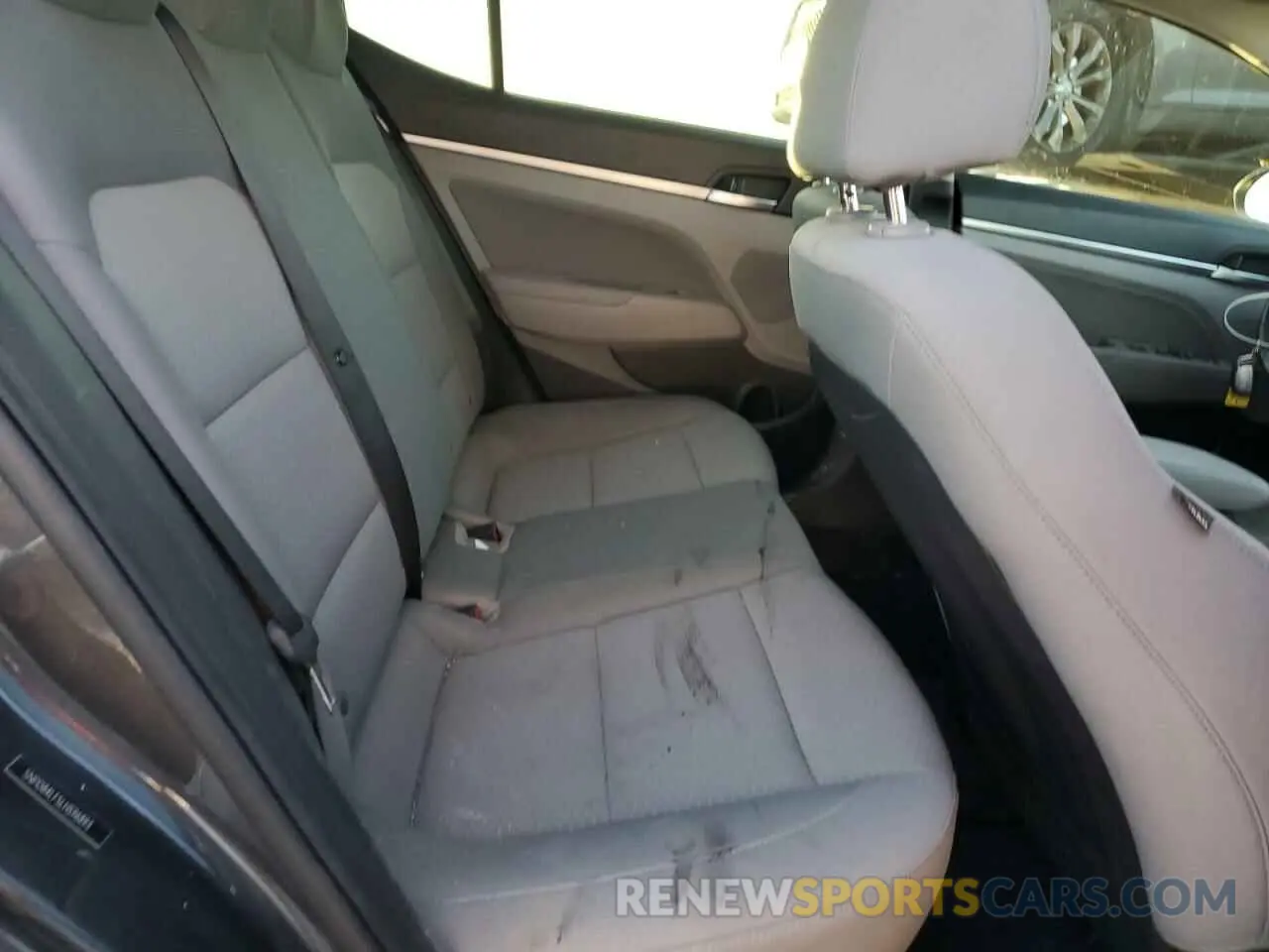 10 fotografías del automóvil dañado 5NPD84LF5LH596893 HYUNDAI ELANTRA 2020