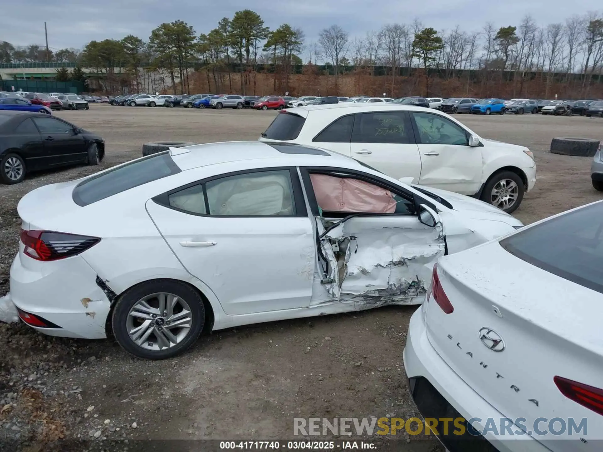 13 fotografías del automóvil dañado 5NPD84LF5LH614860 HYUNDAI ELANTRA 2020