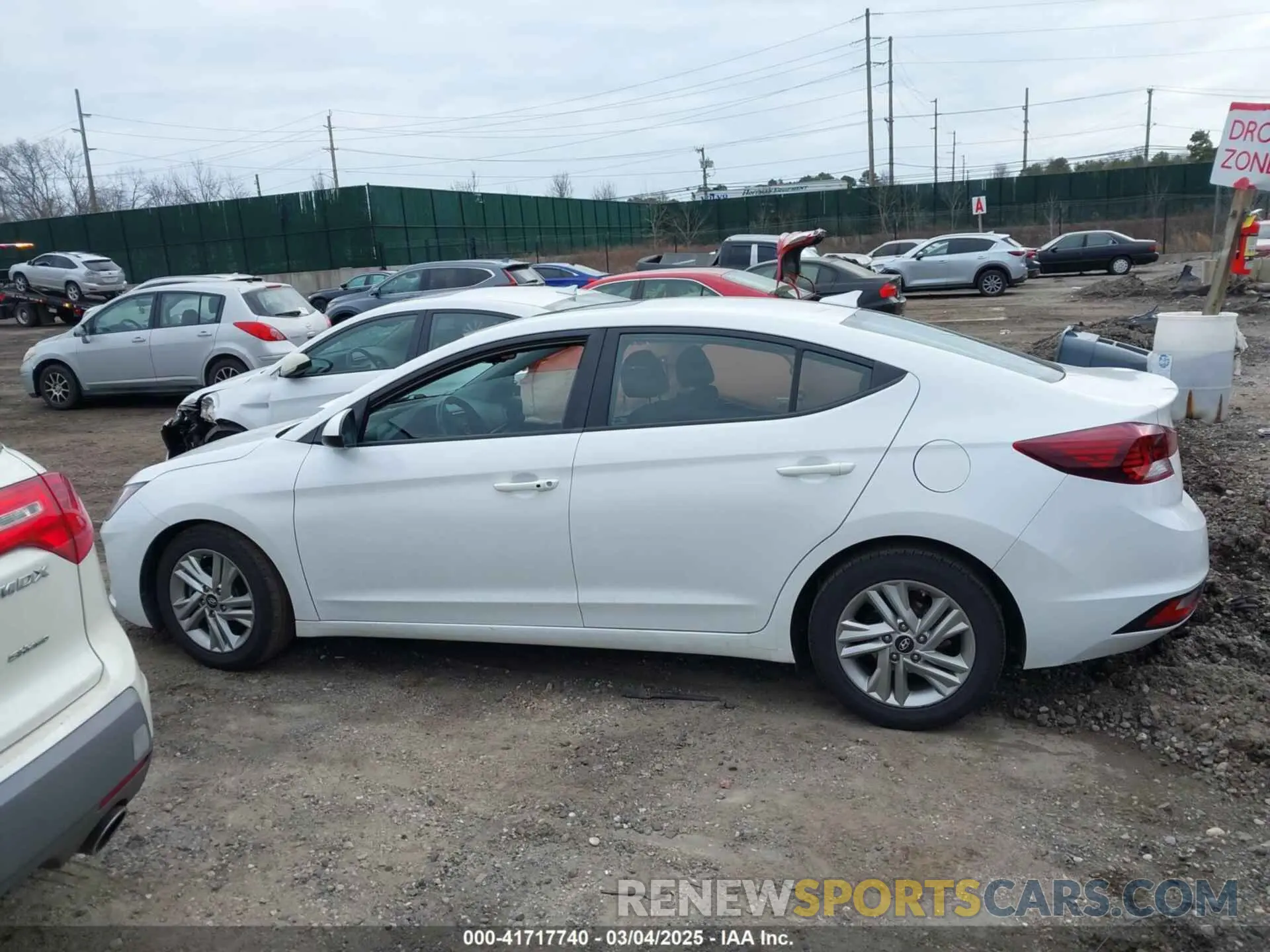 14 fotografías del automóvil dañado 5NPD84LF5LH614860 HYUNDAI ELANTRA 2020