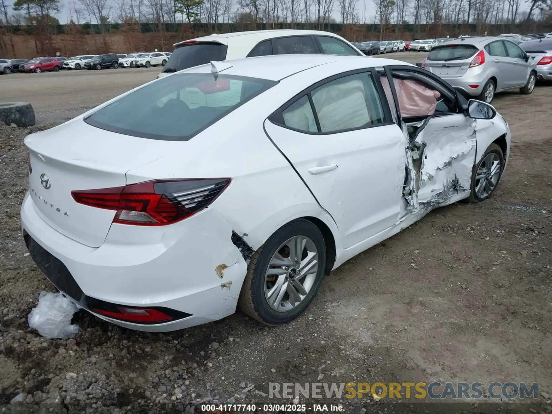 4 fotografías del automóvil dañado 5NPD84LF5LH614860 HYUNDAI ELANTRA 2020