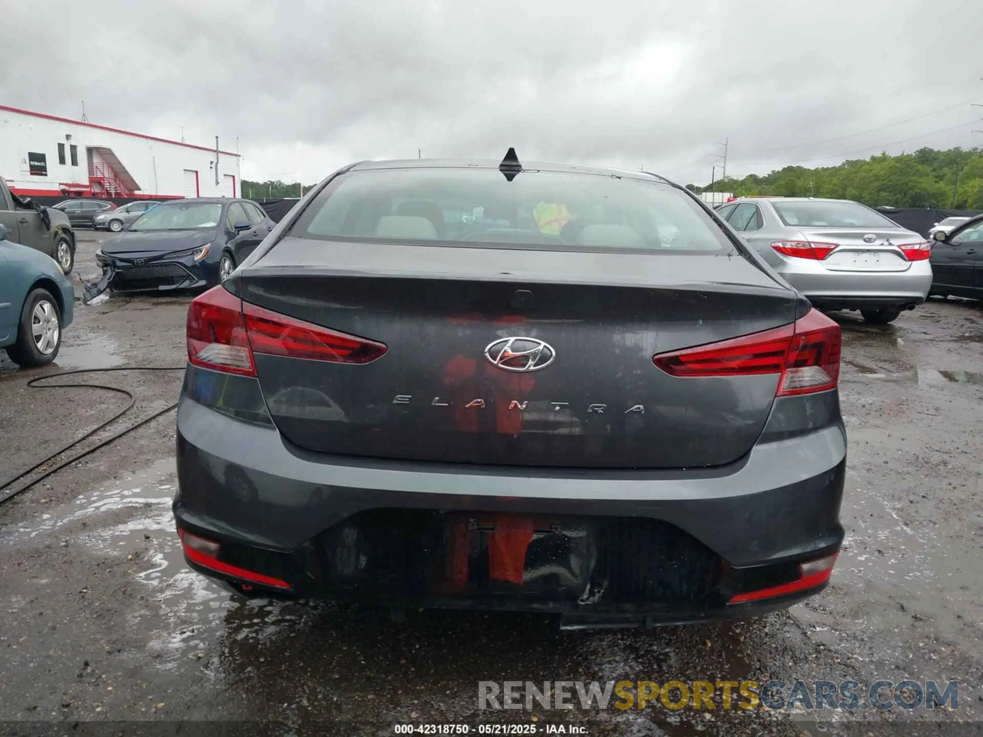16 fotografías del automóvil dañado 5NPD84LF5LH626216 HYUNDAI ELANTRA 2020