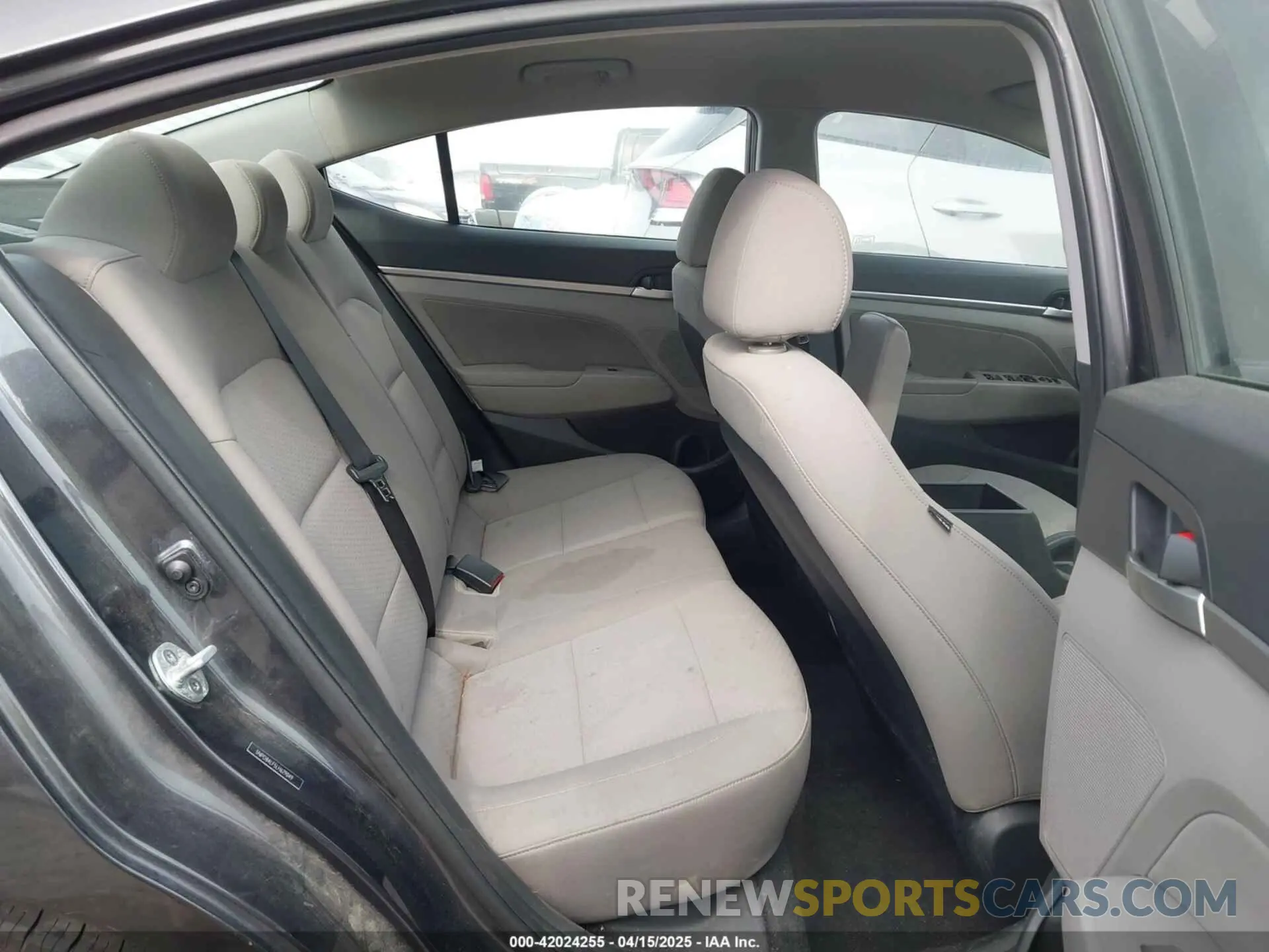 8 fotografías del automóvil dañado 5NPD84LF5LH629049 HYUNDAI ELANTRA 2020