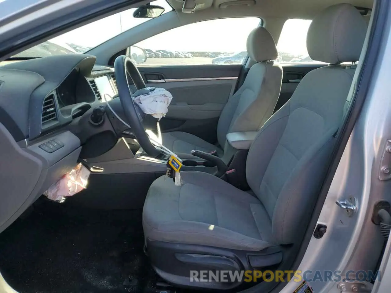 7 fotografías del automóvil dañado 5NPD84LF6LH506439 HYUNDAI ELANTRA 2020