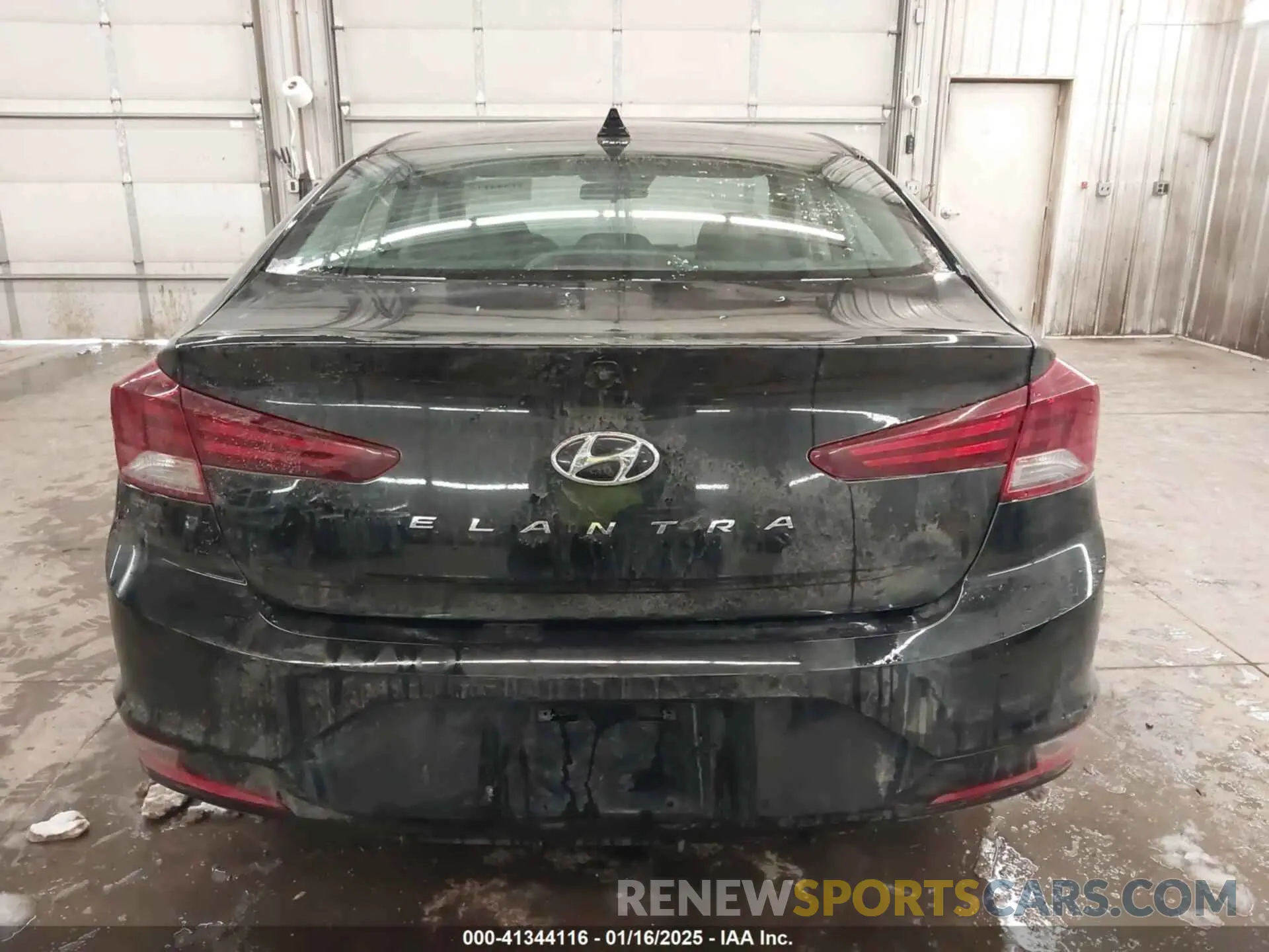 17 fotografías del automóvil dañado 5NPD84LF6LH555236 HYUNDAI ELANTRA 2020