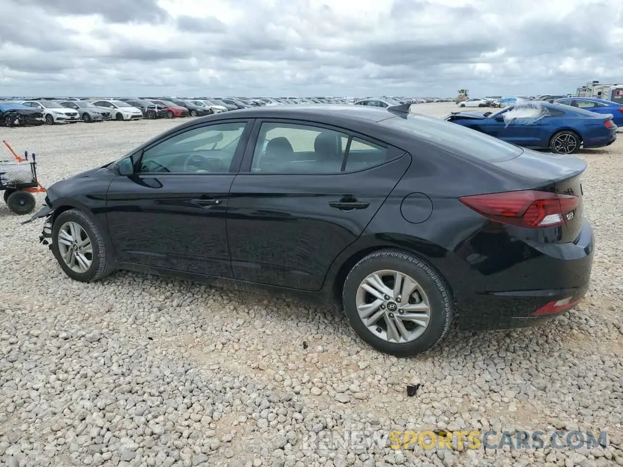 2 fotografías del automóvil dañado 5NPD84LF6LH563207 HYUNDAI ELANTRA 2020