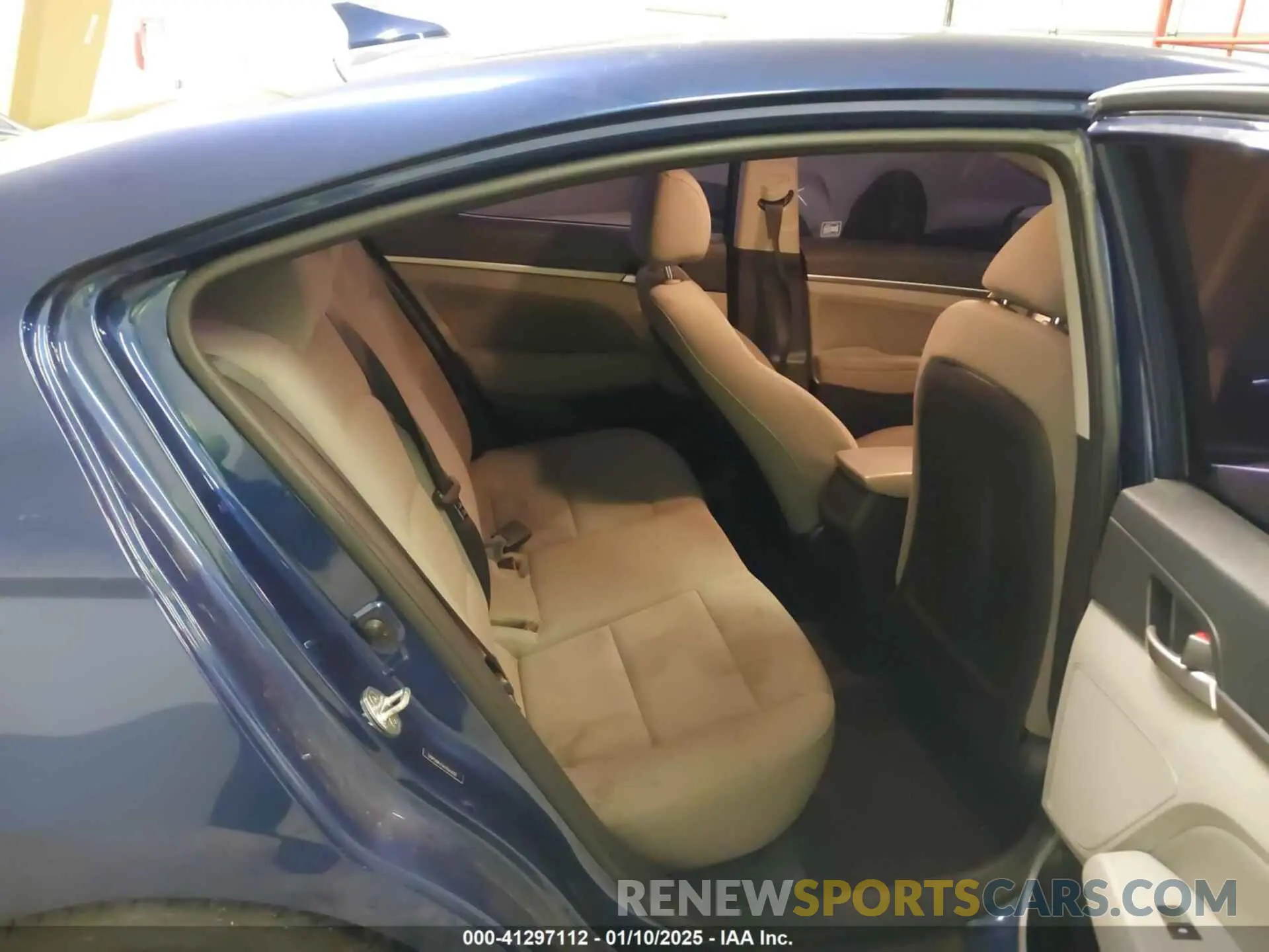8 fotografías del automóvil dañado 5NPD84LF6LH566303 HYUNDAI ELANTRA 2020