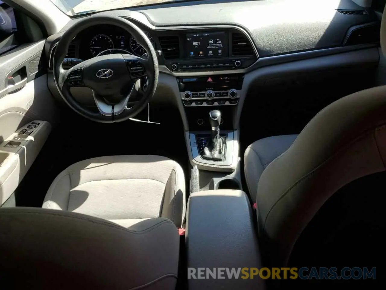 8 fotografías del automóvil dañado 5NPD84LF6LH578242 HYUNDAI ELANTRA 2020