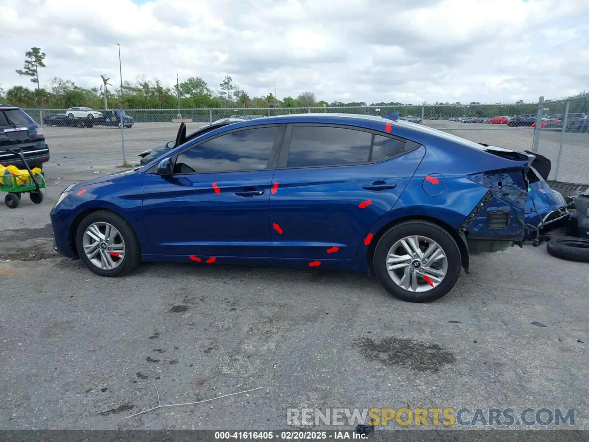 14 fotografías del automóvil dañado 5NPD84LF6LH580539 HYUNDAI ELANTRA 2020