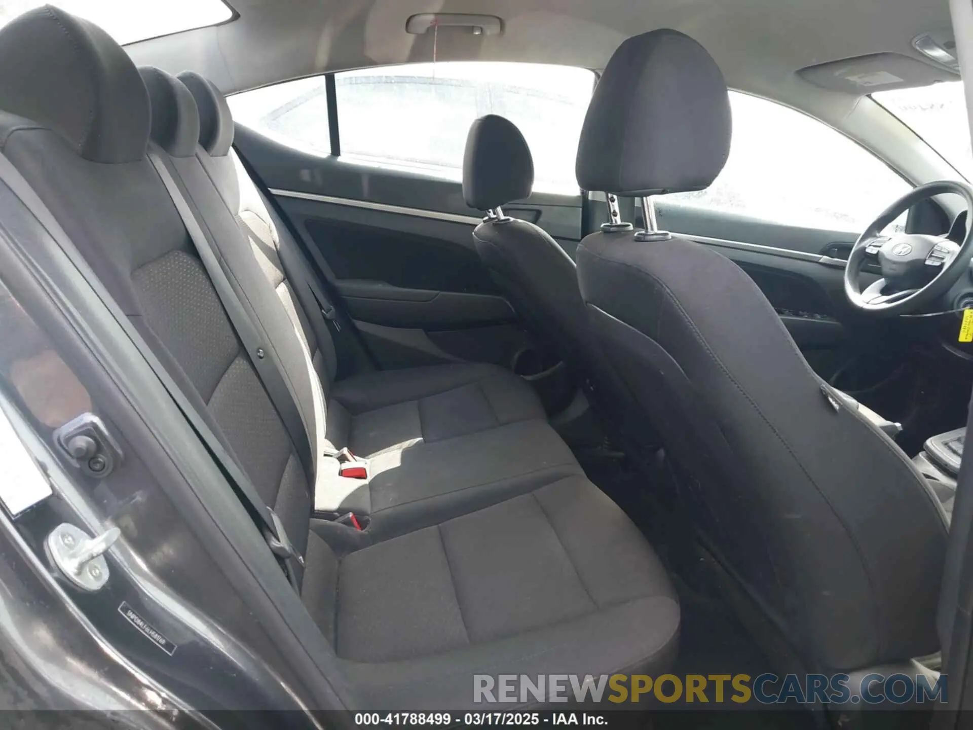 8 fotografías del automóvil dañado 5NPD84LF6LH581769 HYUNDAI ELANTRA 2020