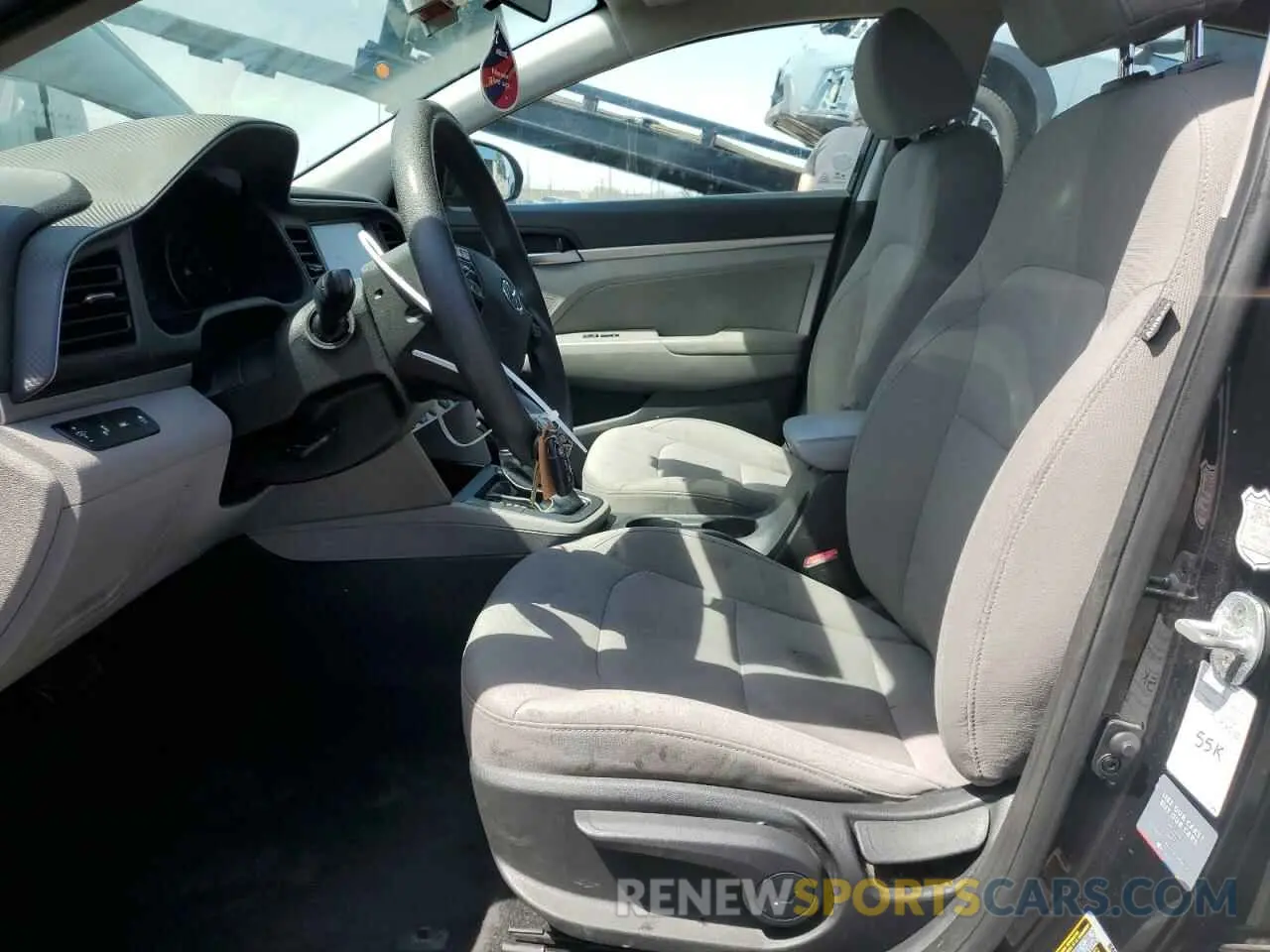 7 fotografías del automóvil dañado 5NPD84LF6LH582114 HYUNDAI ELANTRA 2020