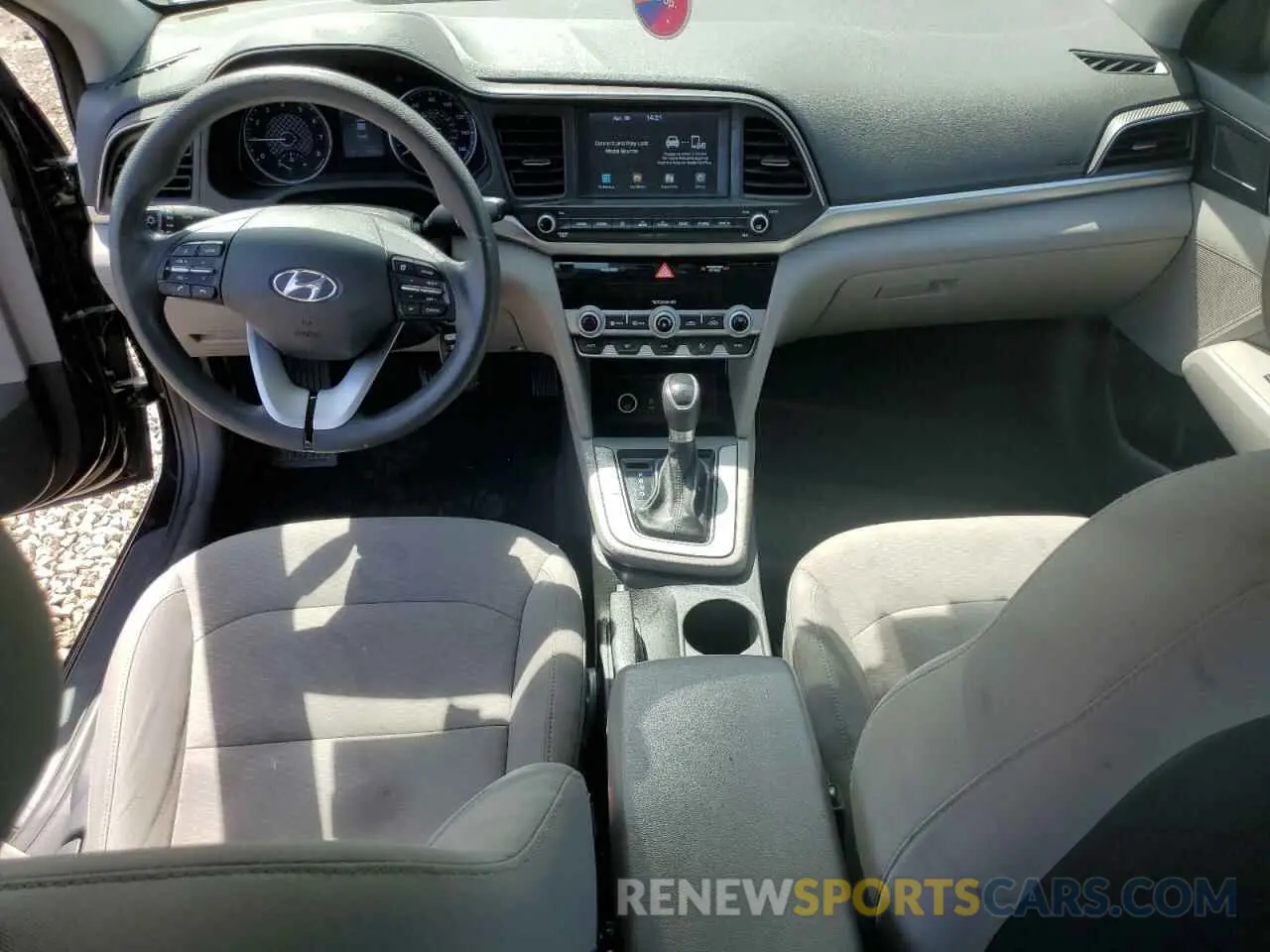 8 fotografías del automóvil dañado 5NPD84LF6LH582114 HYUNDAI ELANTRA 2020