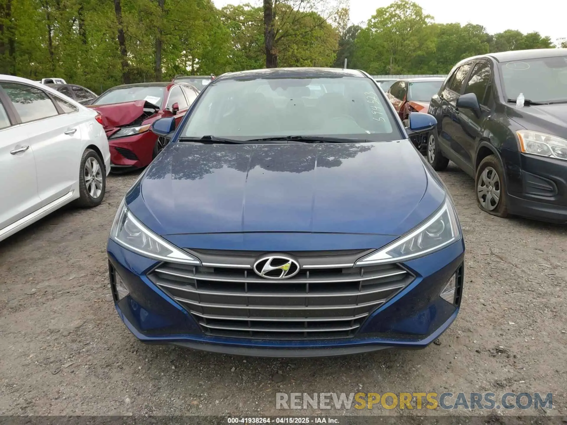 12 fotografías del automóvil dañado 5NPD84LF6LH594523 HYUNDAI ELANTRA 2020