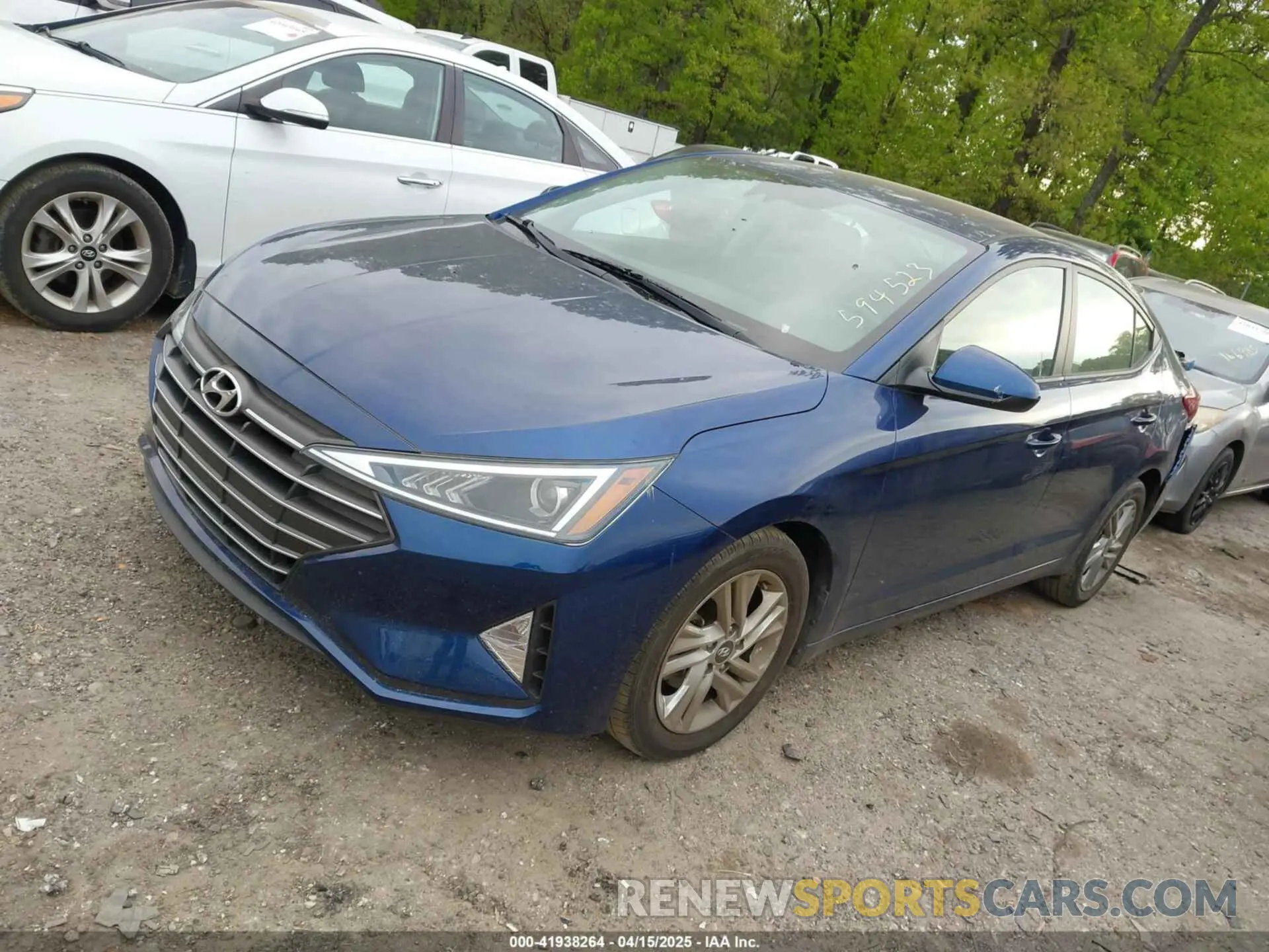 2 fotografías del automóvil dañado 5NPD84LF6LH594523 HYUNDAI ELANTRA 2020