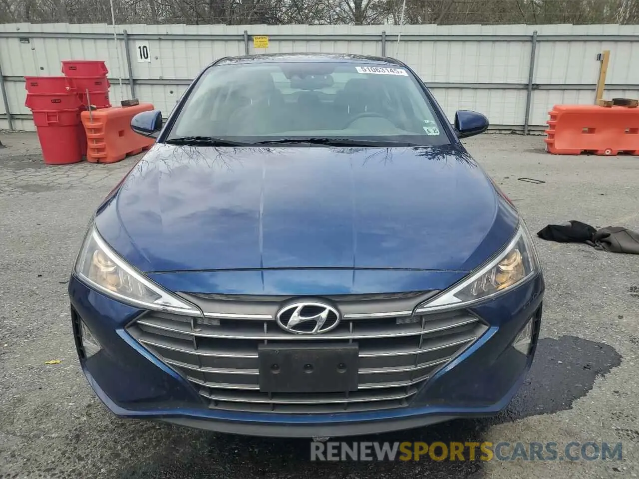 5 fotografías del automóvil dañado 5NPD84LF6LH597423 HYUNDAI ELANTRA 2020