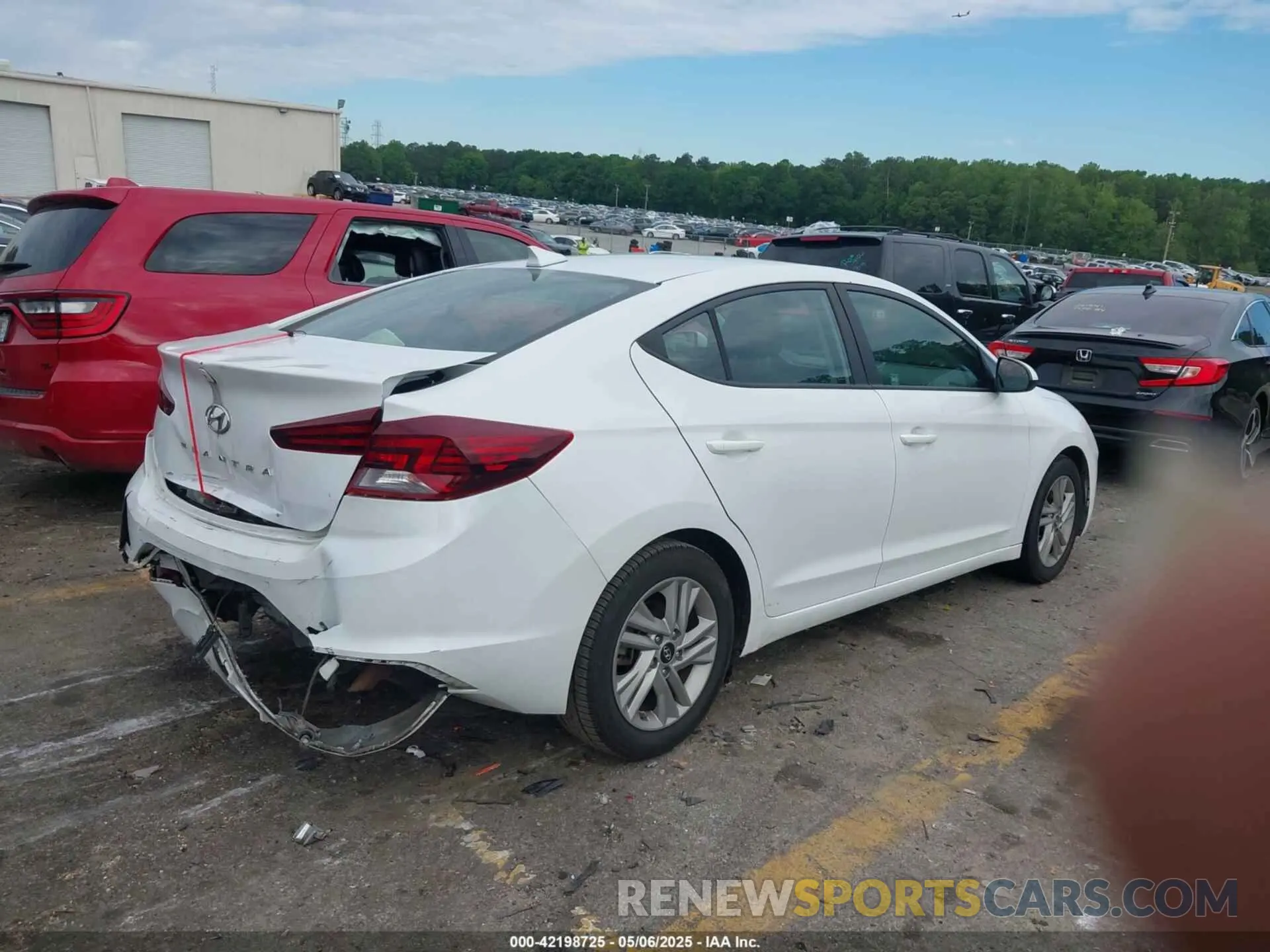 4 fotografías del automóvil dañado 5NPD84LF7LH543676 HYUNDAI ELANTRA 2020