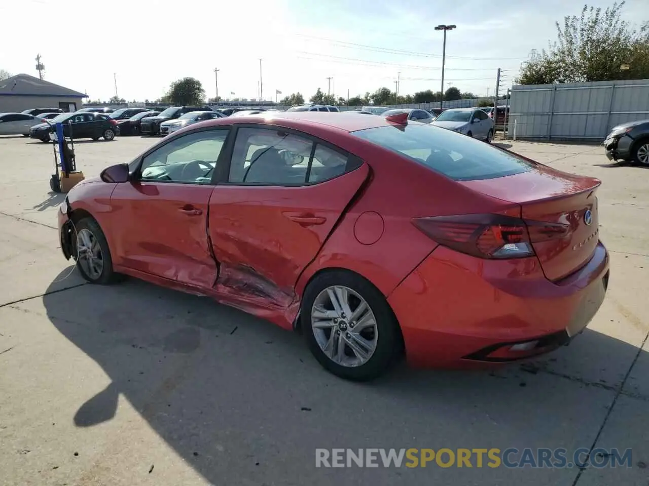 2 fotografías del automóvil dañado 5NPD84LF7LH548537 HYUNDAI ELANTRA 2020