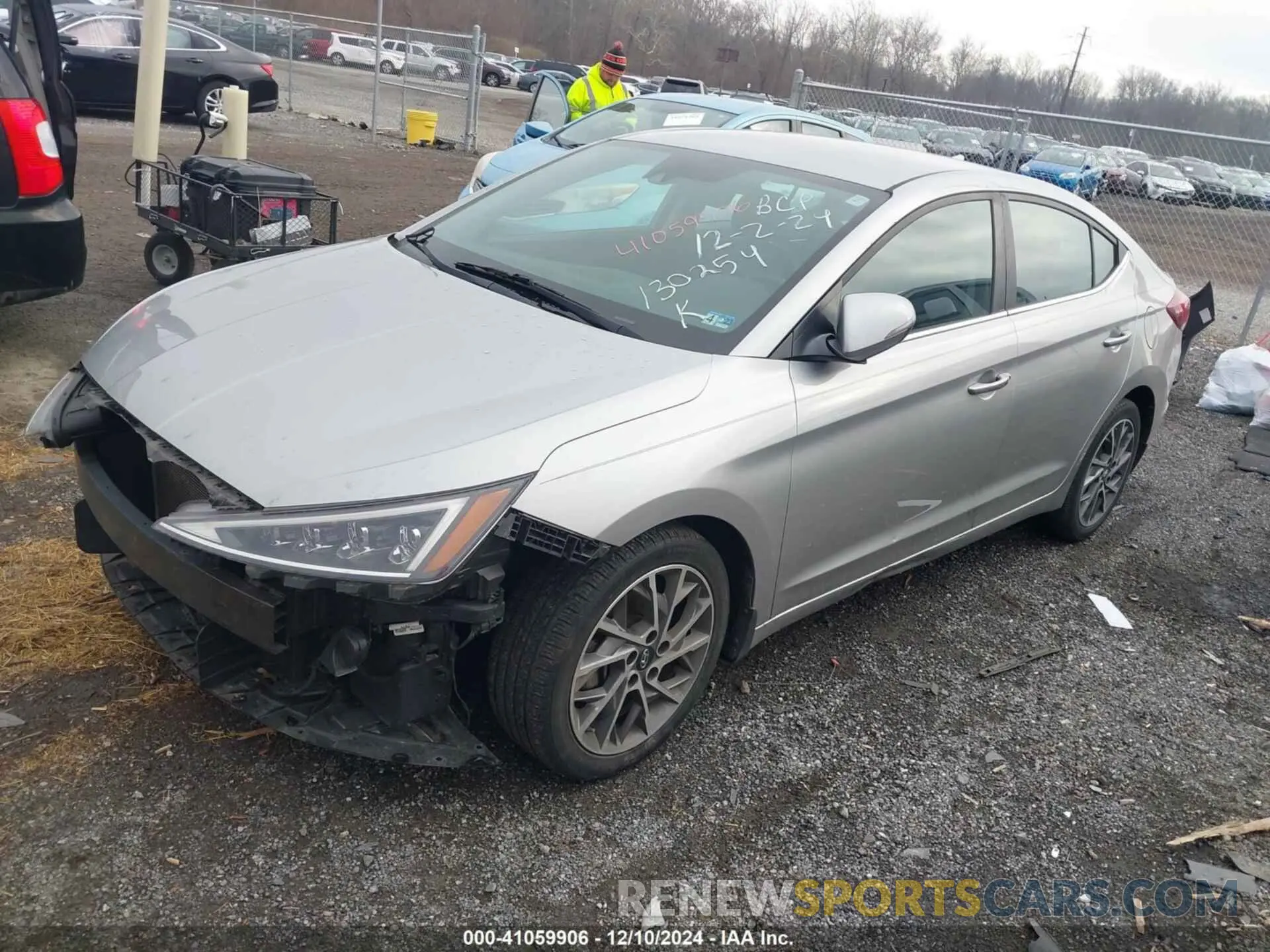 2 fotografías del automóvil dañado 5NPD84LF7LH565158 HYUNDAI ELANTRA 2020