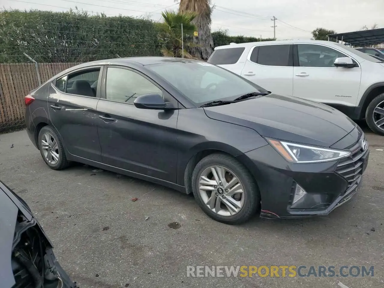 4 fotografías del automóvil dañado 5NPD84LF7LH570442 HYUNDAI ELANTRA 2020