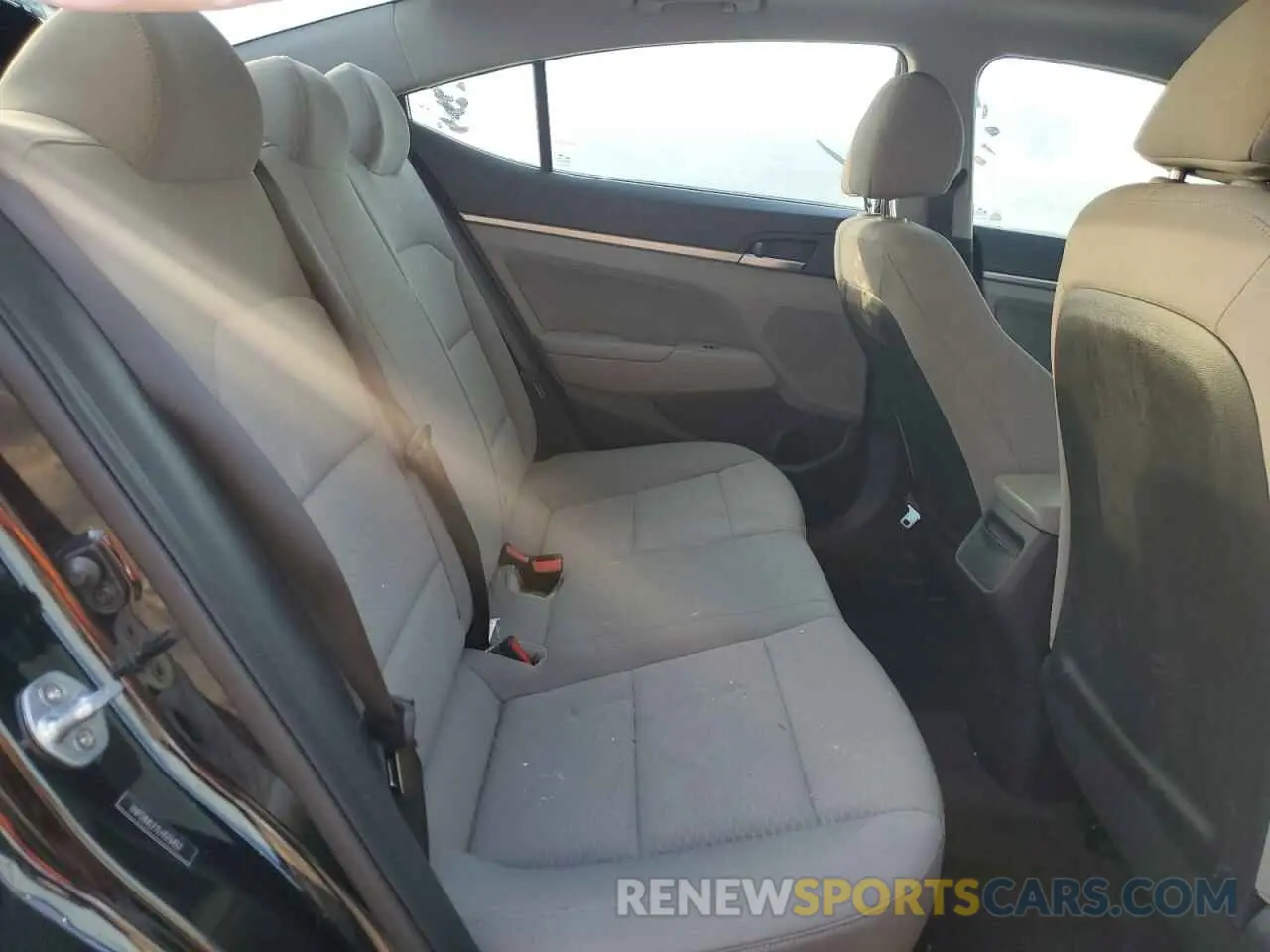 11 fotografías del automóvil dañado 5NPD84LF7LH576452 HYUNDAI ELANTRA 2020