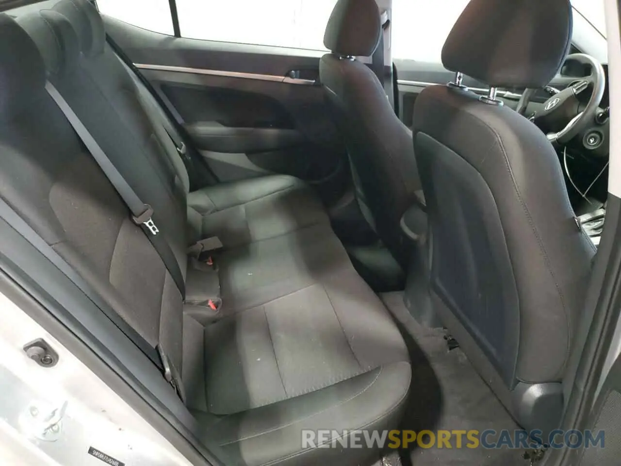 11 fotografías del automóvil dañado 5NPD84LF7LH576600 HYUNDAI ELANTRA 2020