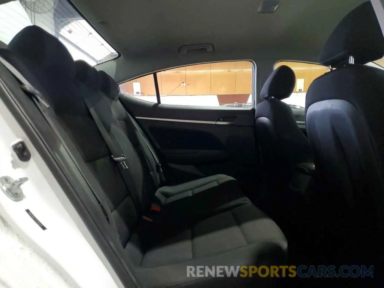 10 fotografías del automóvil dañado 5NPD84LF7LH583675 HYUNDAI ELANTRA 2020