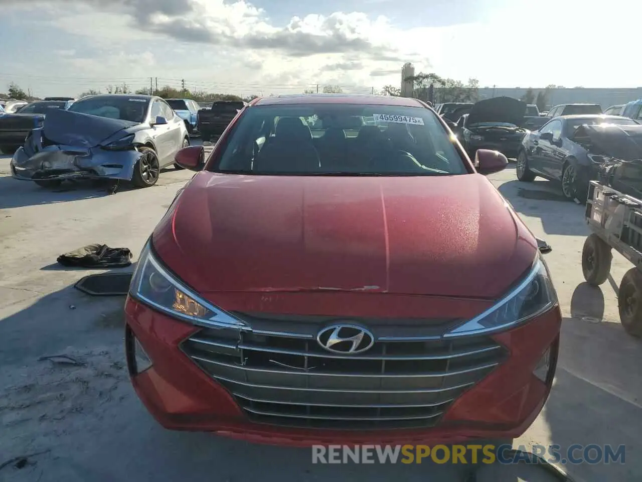 5 fotografías del automóvil dañado 5NPD84LF7LH603522 HYUNDAI ELANTRA 2020