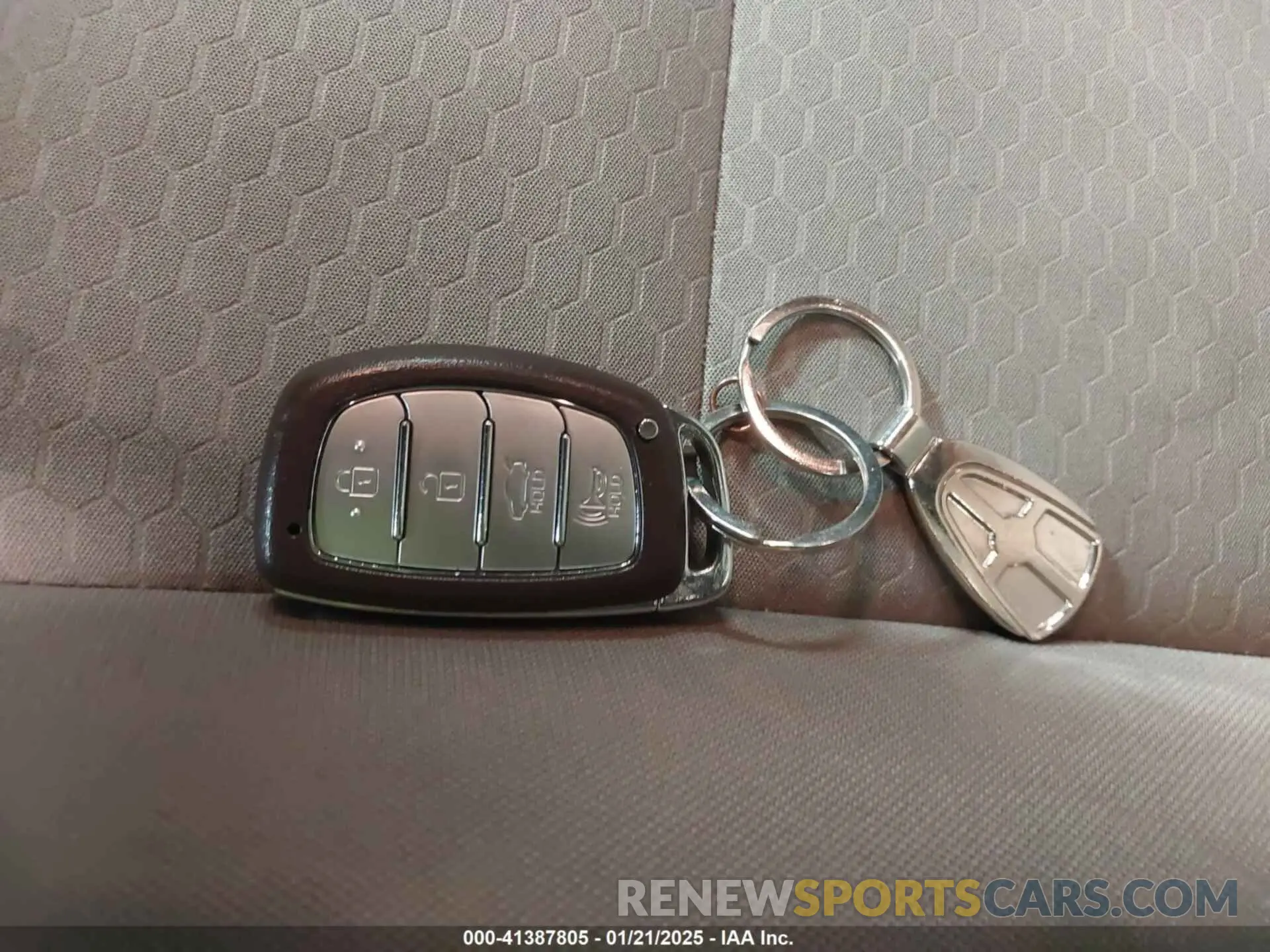 11 fotografías del automóvil dañado 5NPD84LF7LH613807 HYUNDAI ELANTRA 2020