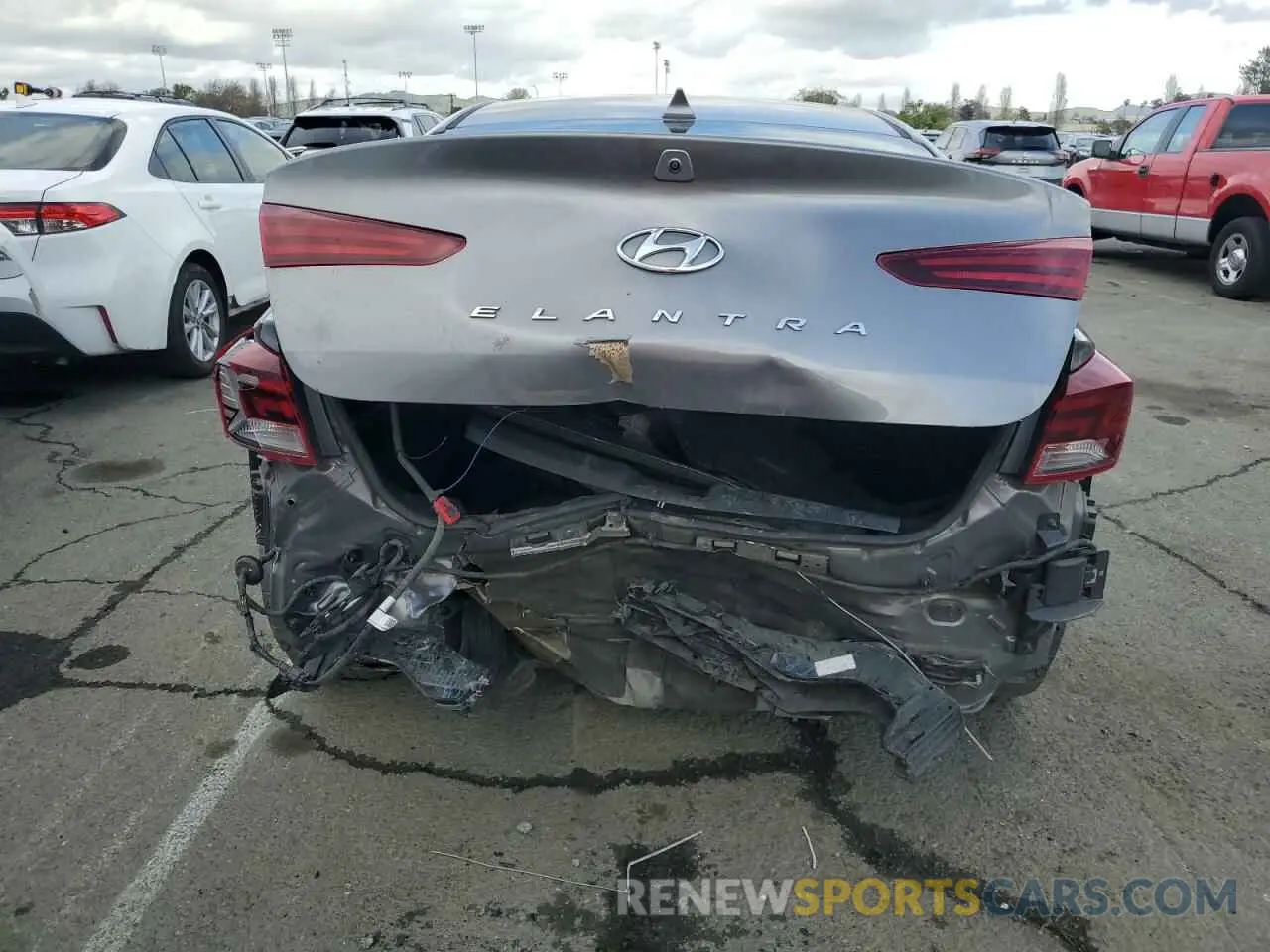 6 fotografías del automóvil dañado 5NPD84LF8LH532878 HYUNDAI ELANTRA 2020