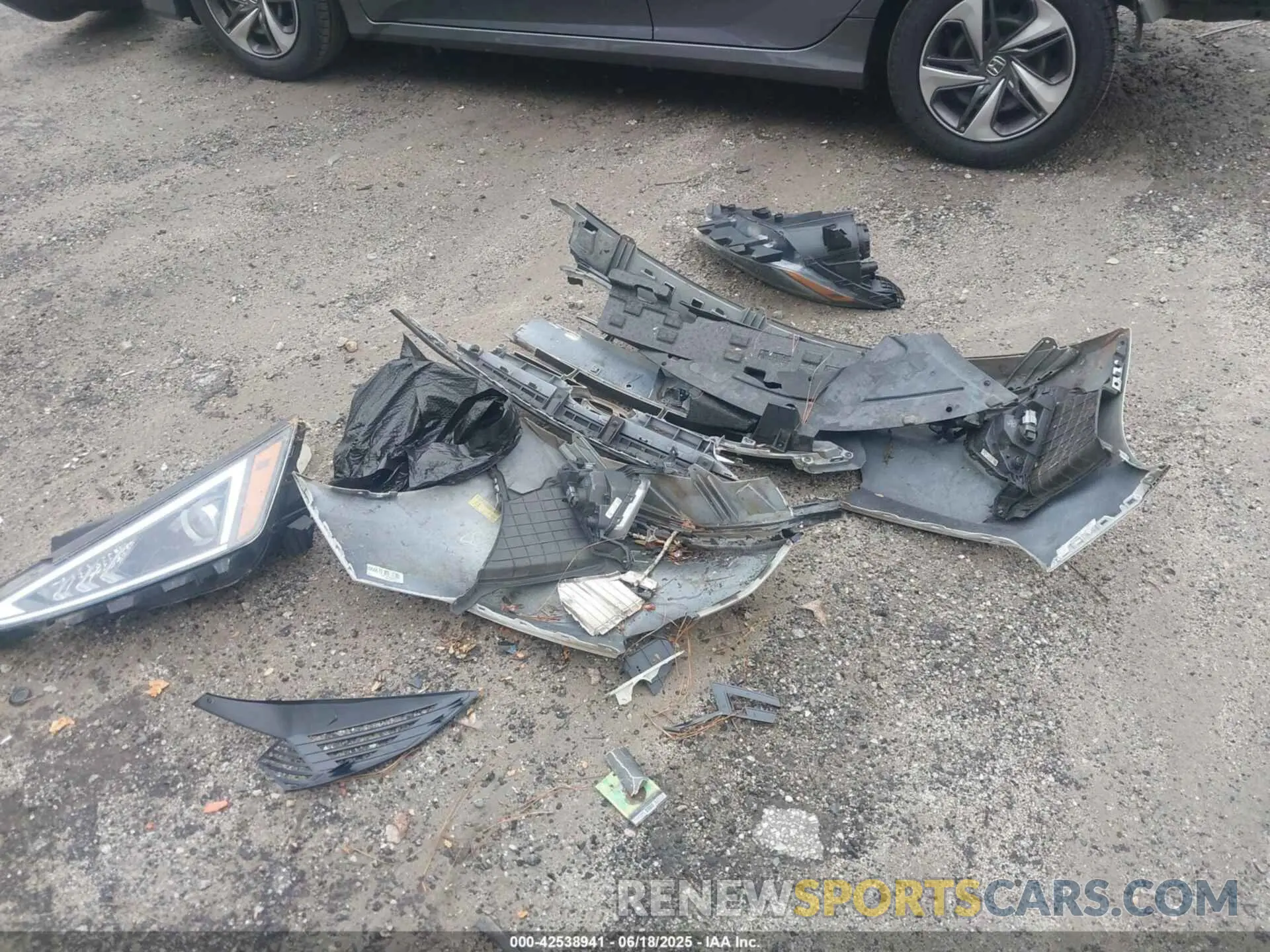 11 fotografías del automóvil dañado 5NPD84LF8LH534209 HYUNDAI ELANTRA 2020