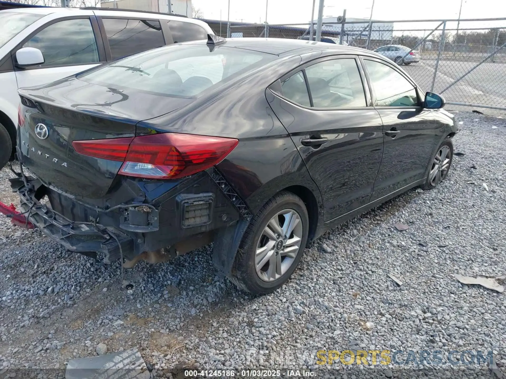 4 fotografías del automóvil dañado 5NPD84LF8LH558428 HYUNDAI ELANTRA 2020