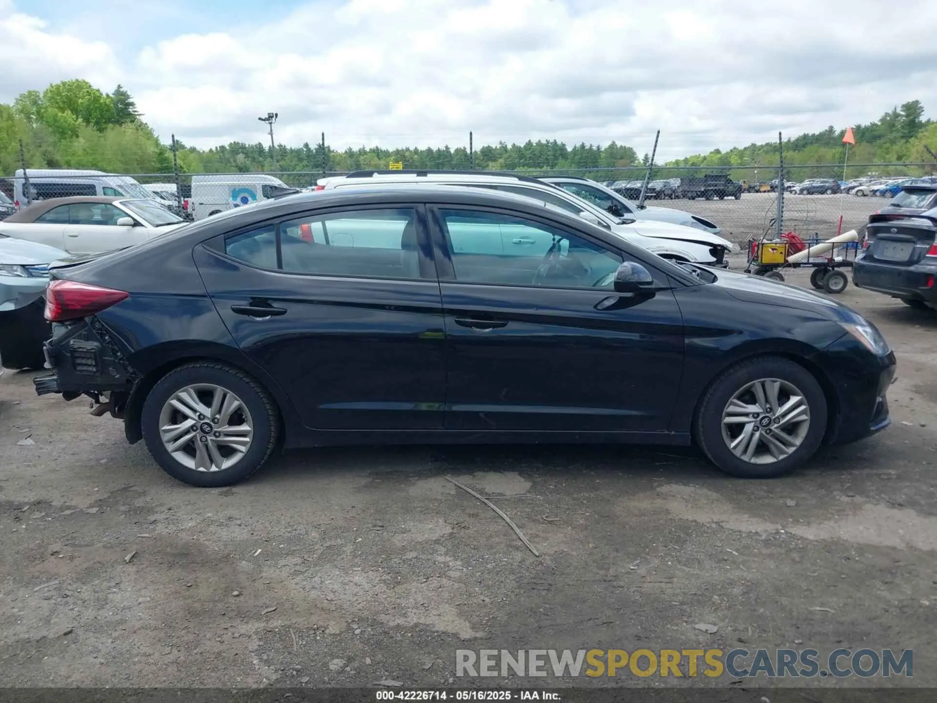 14 fotografías del automóvil dañado 5NPD84LF8LH565301 HYUNDAI ELANTRA 2020