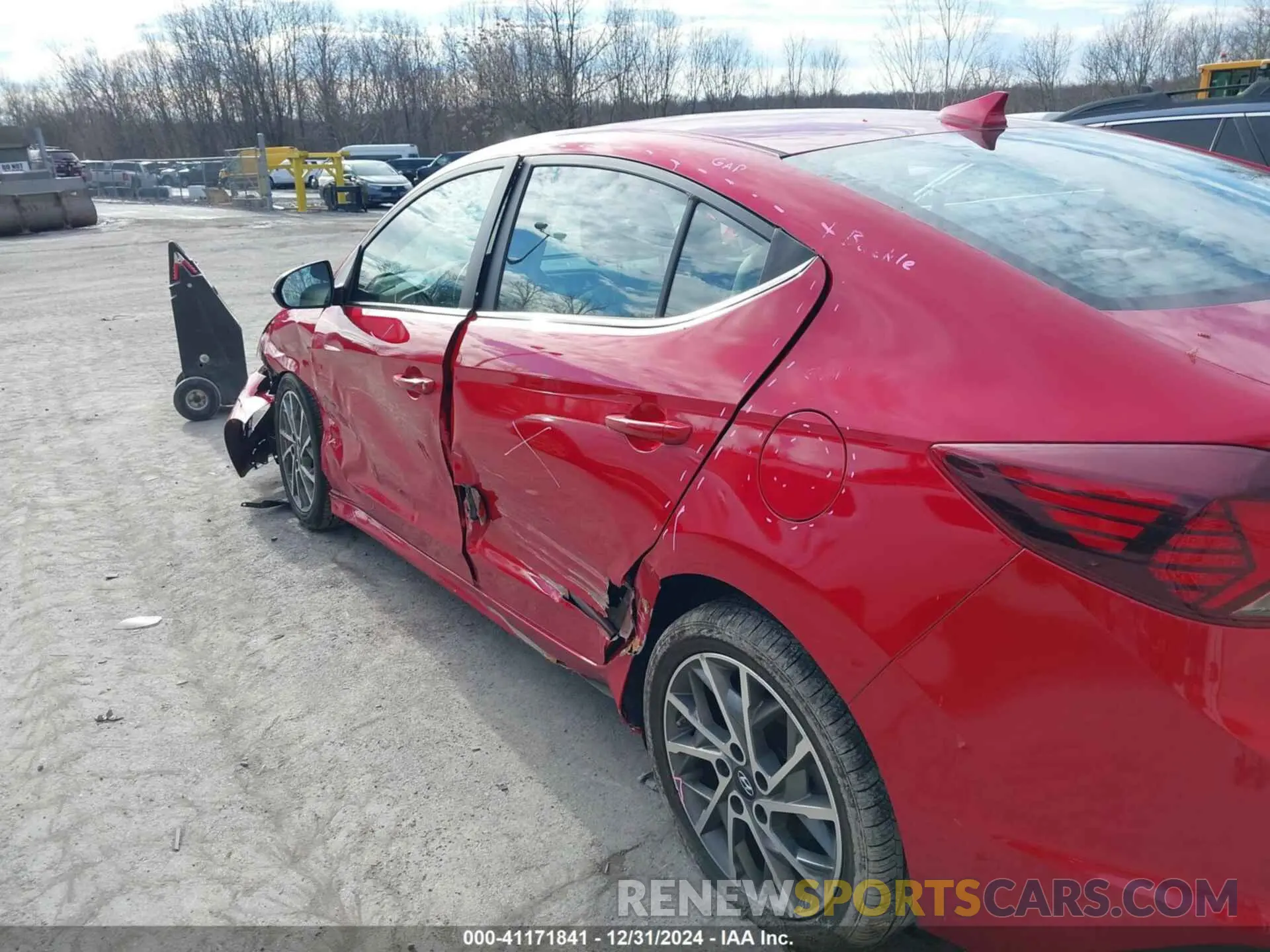18 fotografías del automóvil dañado 5NPD84LF8LH593714 HYUNDAI ELANTRA 2020
