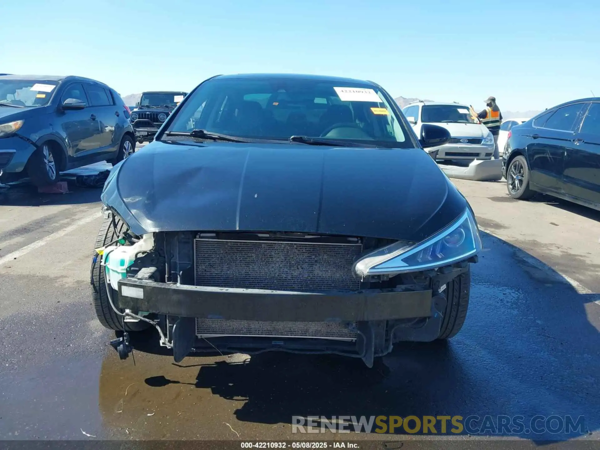 13 fotografías del automóvil dañado 5NPD84LF8LH605828 HYUNDAI ELANTRA 2020
