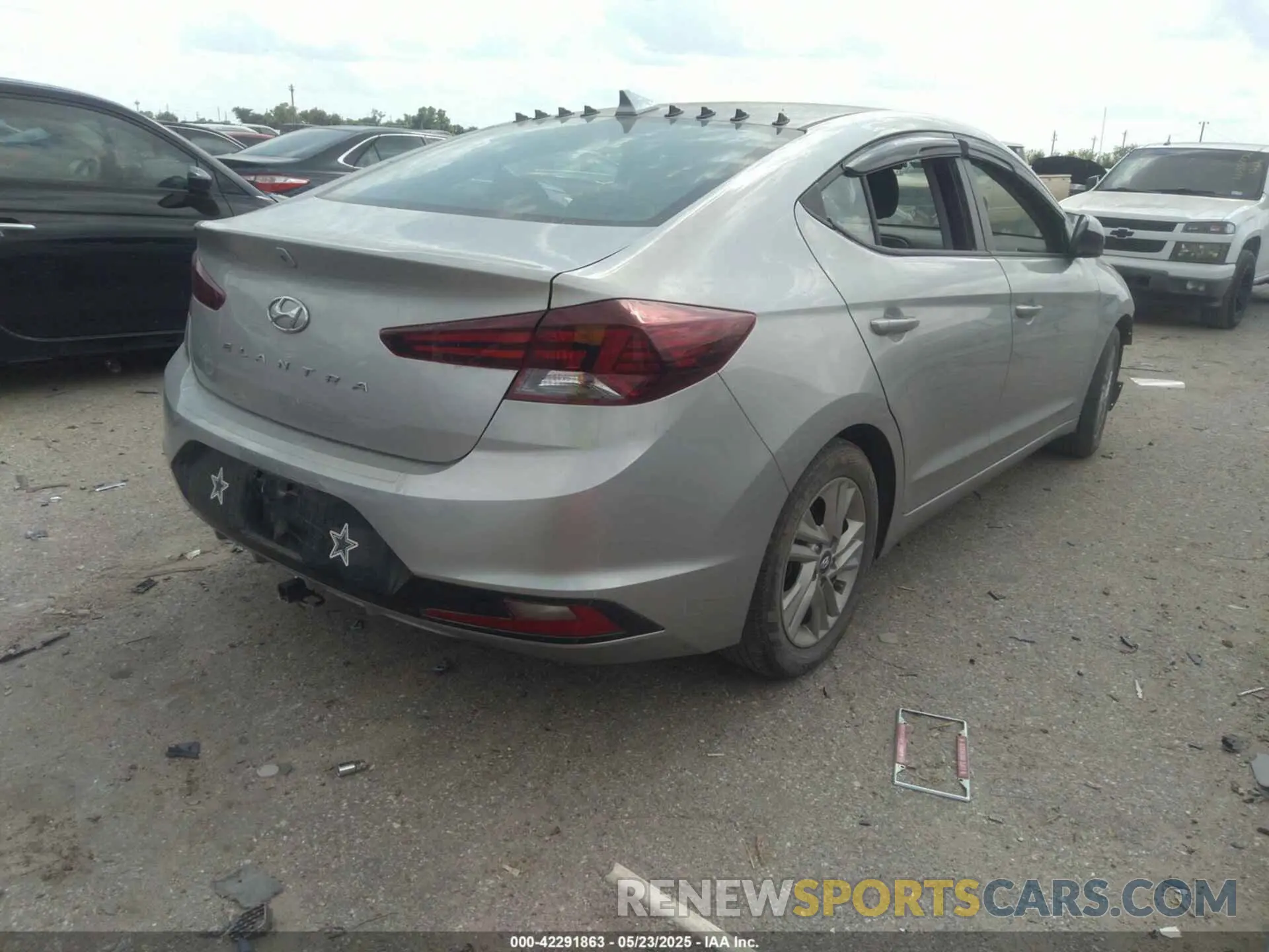 2 fotografías del automóvil dañado 5NPD84LF8LH609345 HYUNDAI ELANTRA 2020