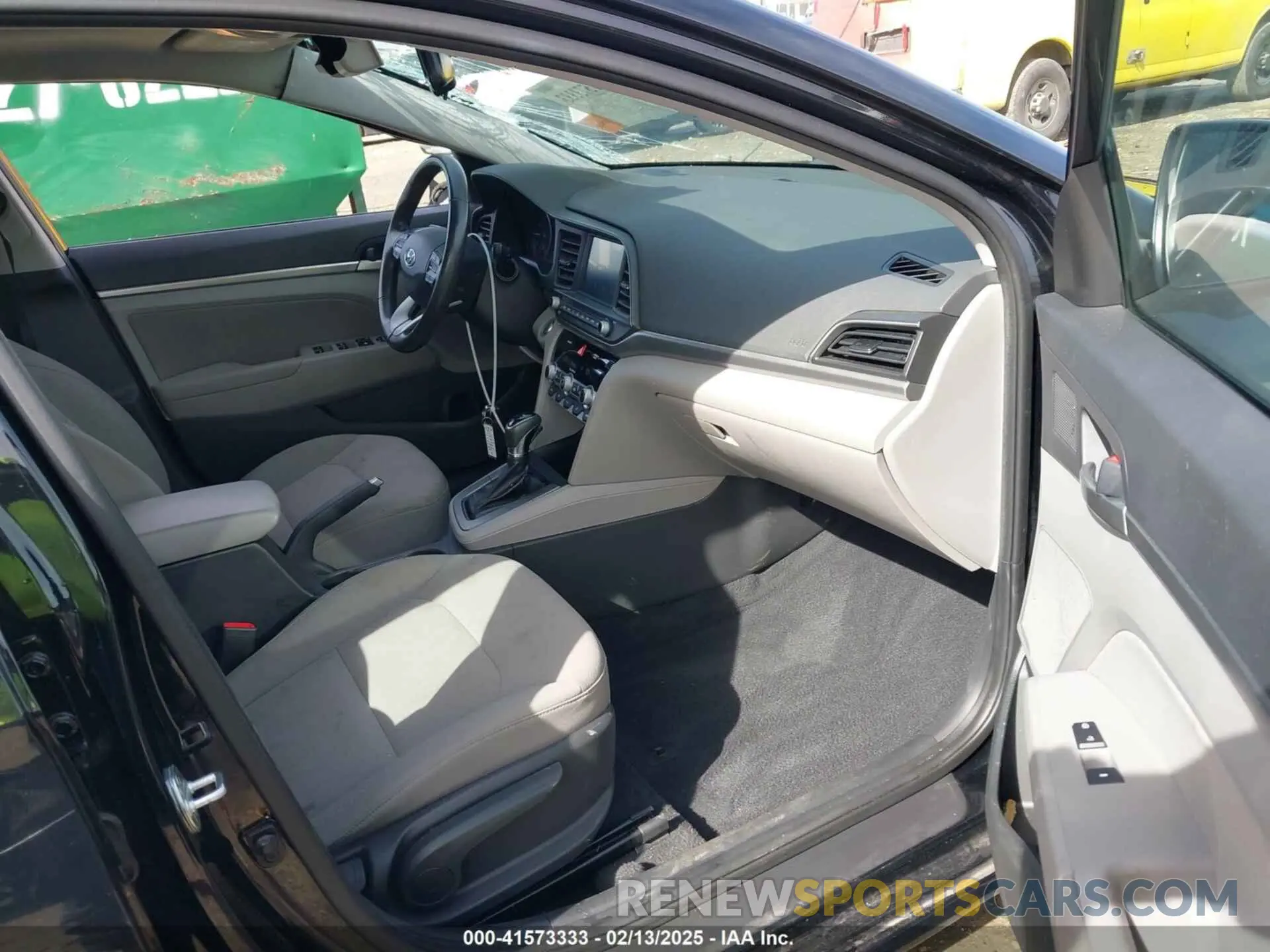5 fotografías del automóvil dañado 5NPD84LF8LH624475 HYUNDAI ELANTRA 2020