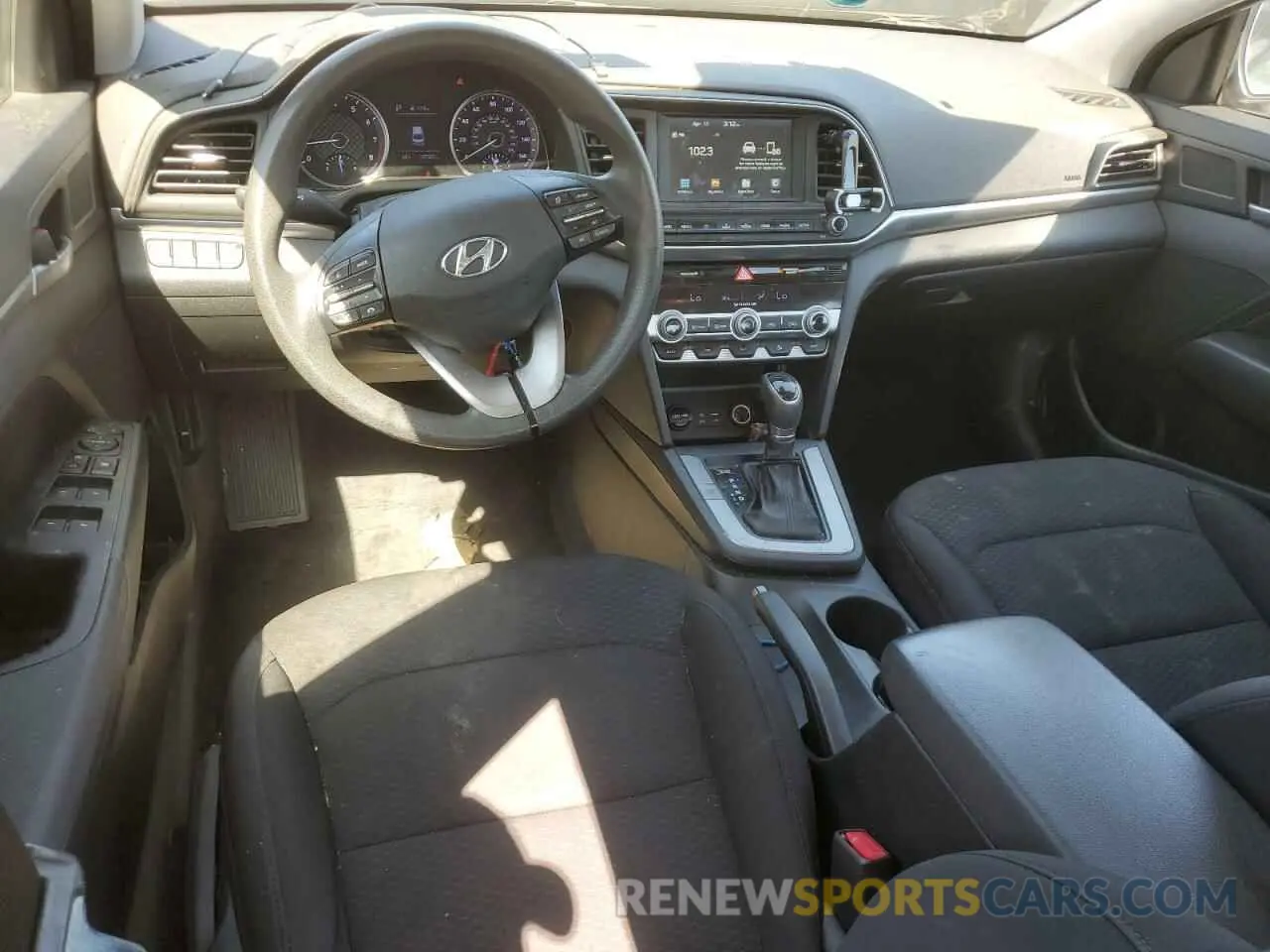 8 fotografías del automóvil dañado 5NPD84LF9LH512932 HYUNDAI ELANTRA 2020