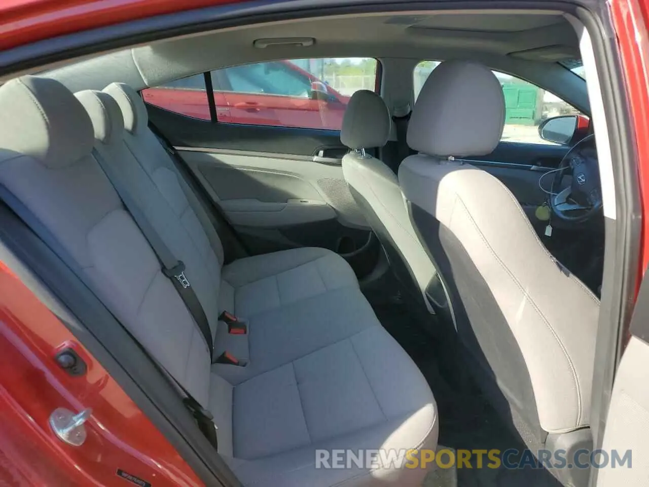 10 fotografías del automóvil dañado 5NPD84LF9LH517712 HYUNDAI ELANTRA 2020