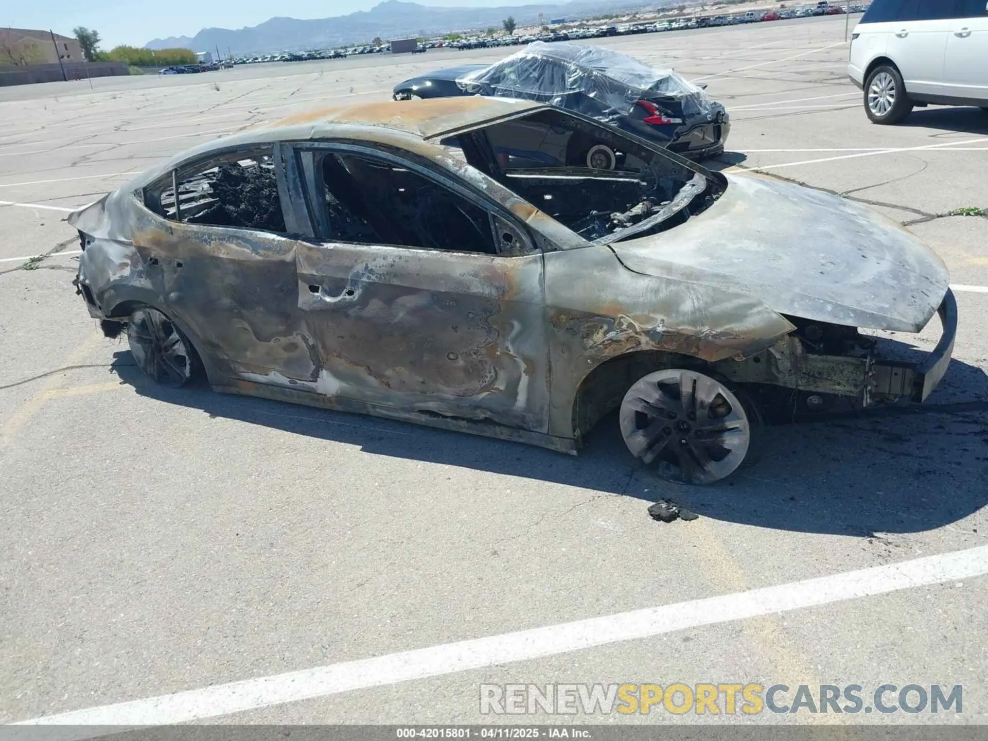 17 fotografías del automóvil dañado 5NPD84LF9LH529472 HYUNDAI ELANTRA 2020
