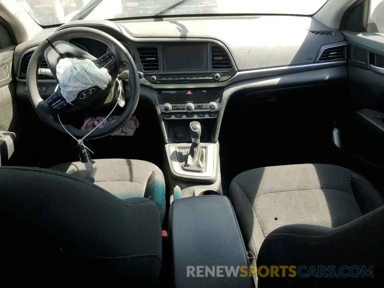 8 fotografías del automóvil dañado 5NPD84LF9LH547485 HYUNDAI ELANTRA 2020