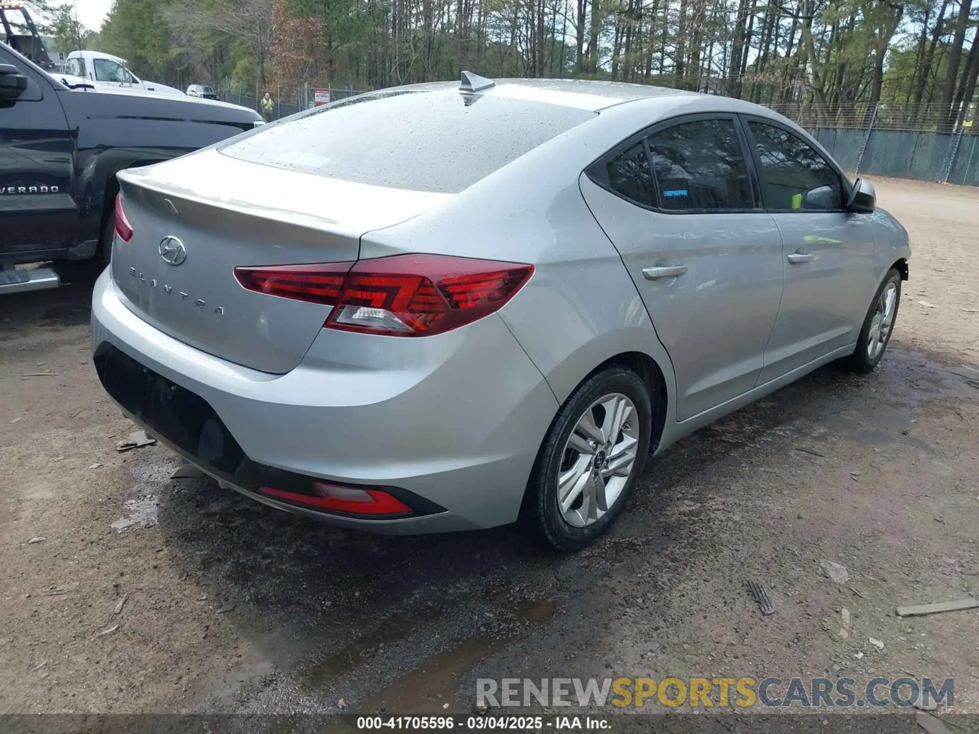 4 fotografías del automóvil dañado 5NPD84LF9LH551715 HYUNDAI ELANTRA 2020